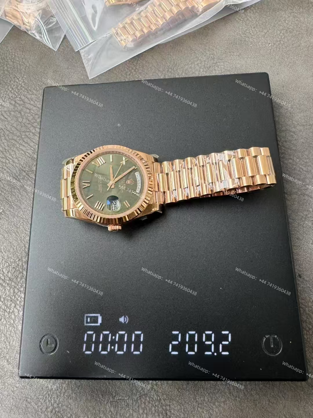 Rolex Day-Date m228235-0025  Rose gold Olive Dial President bracelet 3255 Movement 209g (40mm) Best Super Clone