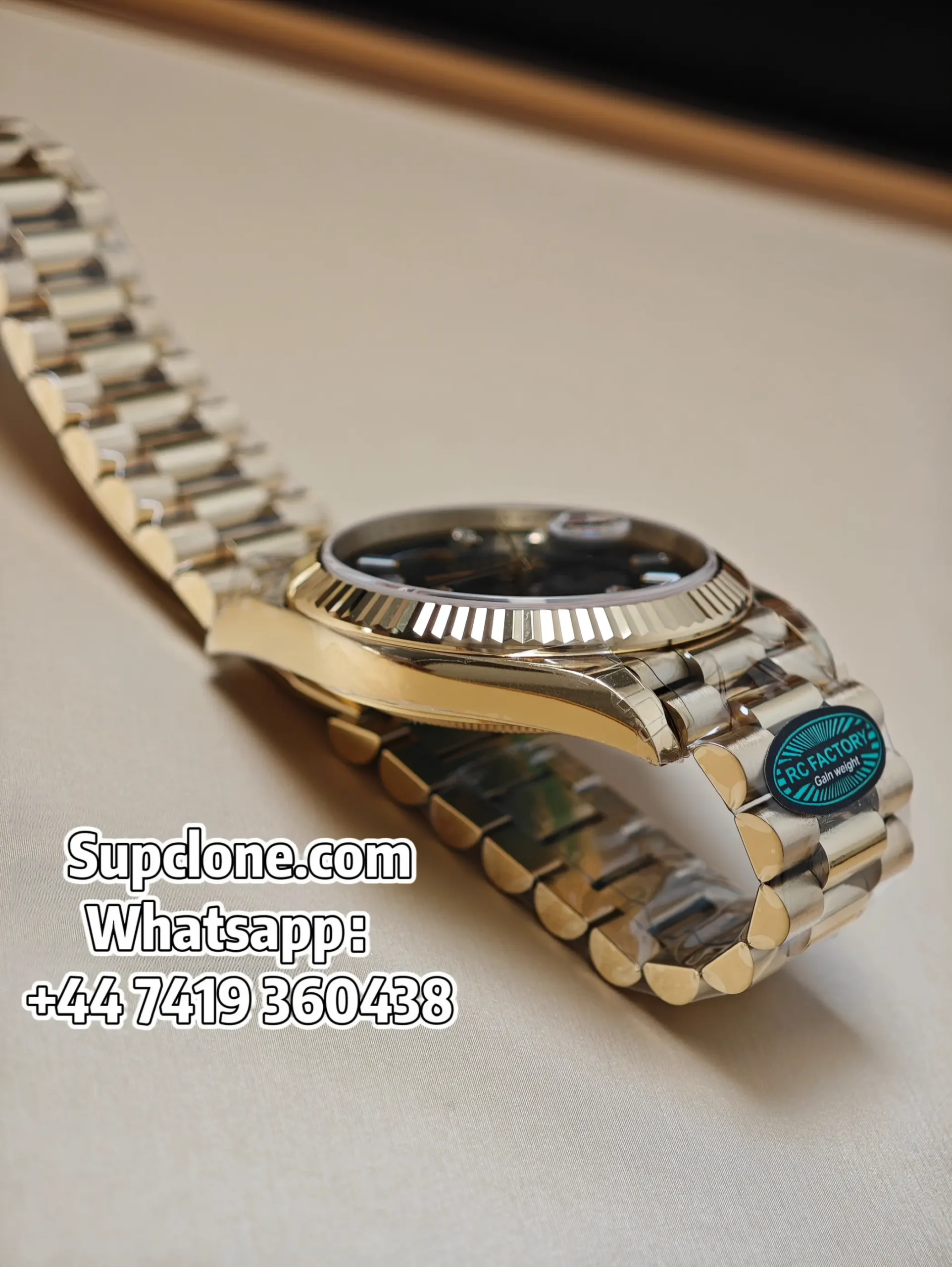 Rolex-Day-Date-40mm-Yellow-Gold-Black-Diamond-Dial-–-Super-Clone-11-Cal.-3255