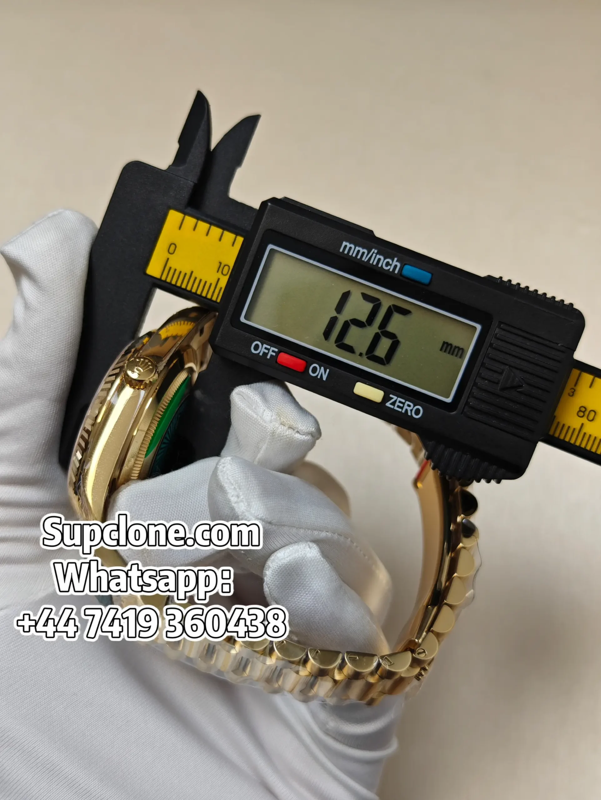 Rolex-Day-Date-40mm-Yellow-Gold-Black-Diamond-Dial-–-Super-Clone-11-Cal.-3255