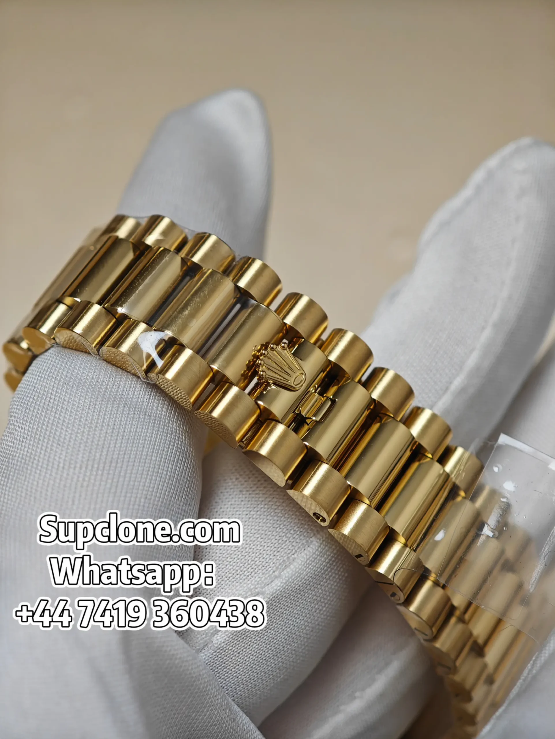 Rolex-Day-Date-40mm-Yellow-Gold-Black-Diamond-Dial-–-Super-Clone-11-Cal.-3255