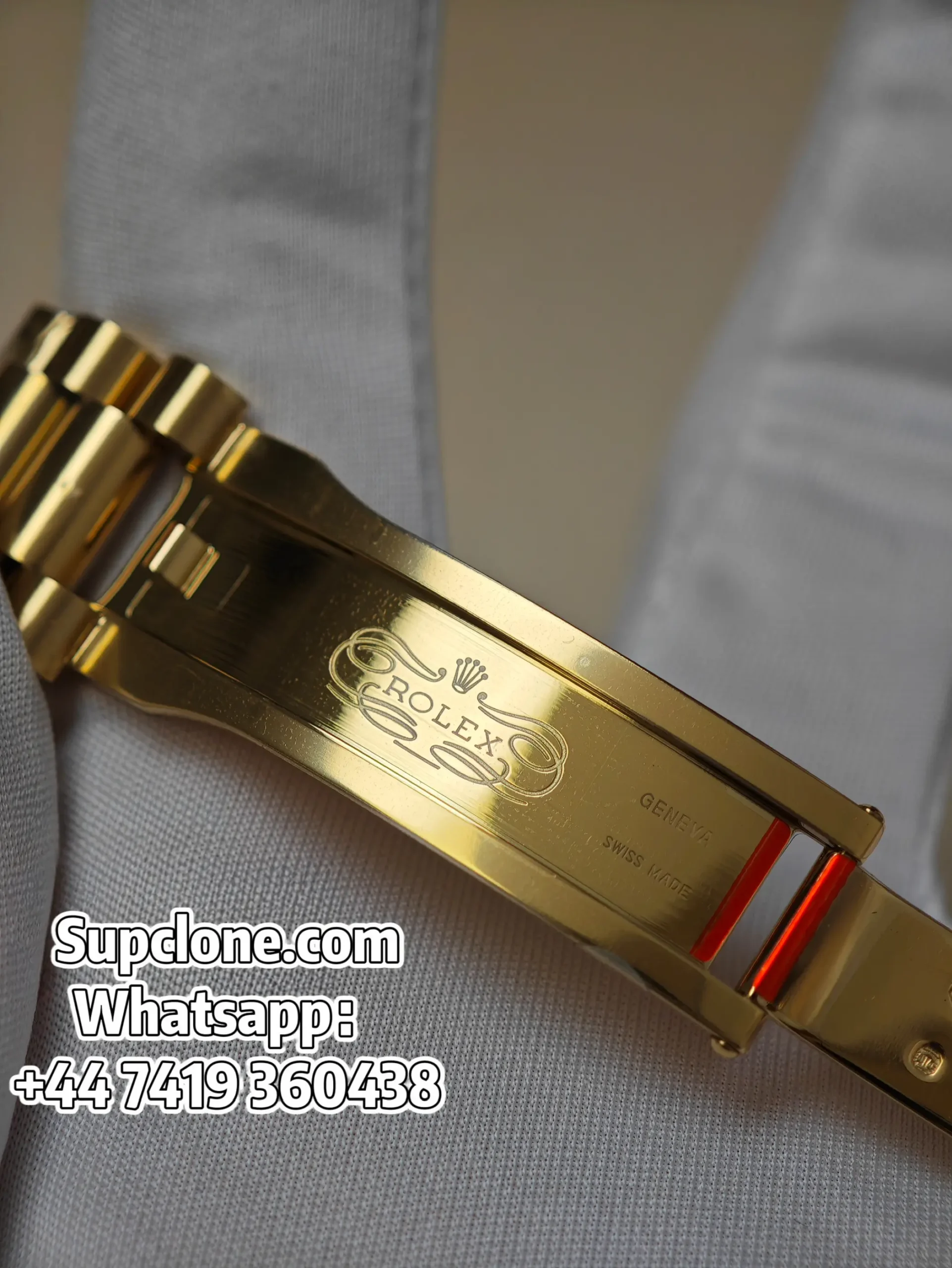 Rolex-Day-Date-40mm-Yellow-Gold-Black-Diamond-Dial-–-Super-Clone-11-Cal.-3255