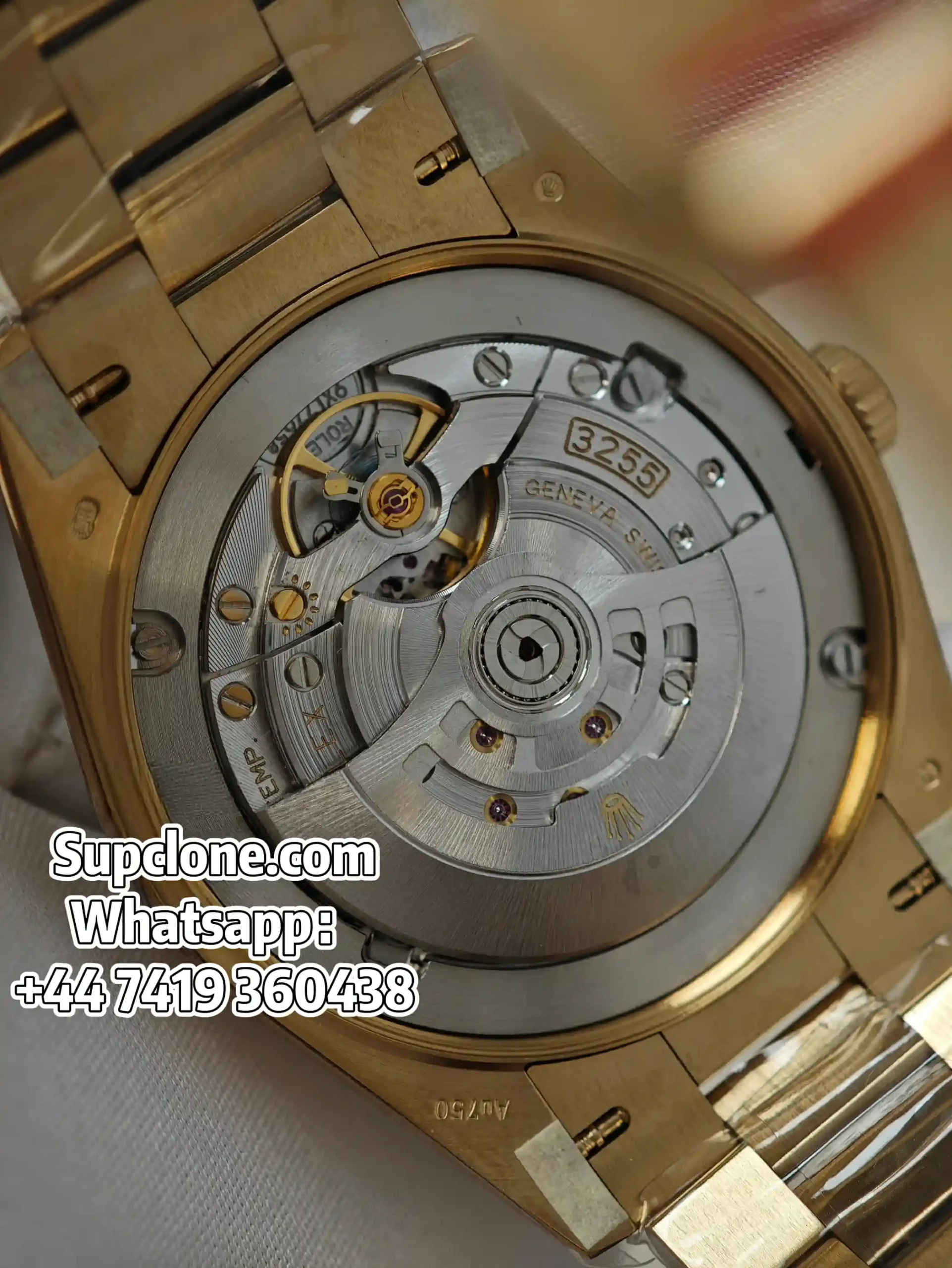 Rolex Day-Date 40mm Yellow Gold Green Roman Dial – Super Clone 11