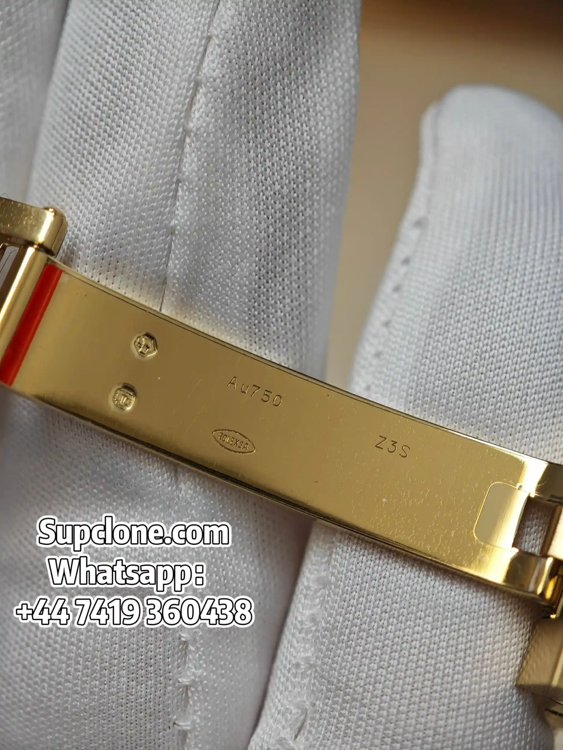 Rolex Day-Date 40mm Yellow Gold Green Roman Dial – Super Clone 11