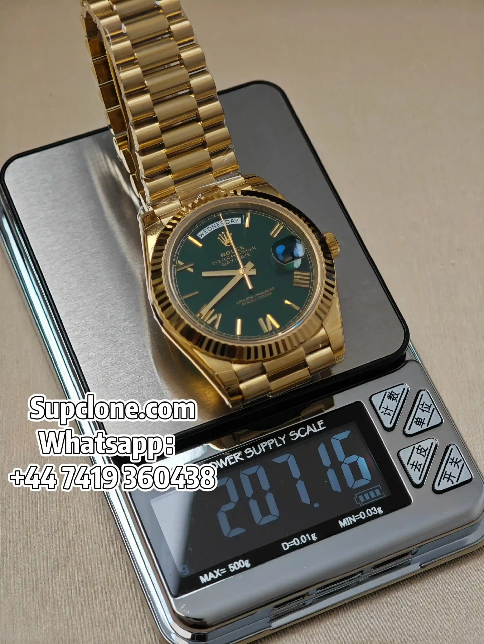 Rolex Day-Date 40mm Yellow Gold Green Roman Dial – Super Clone 11