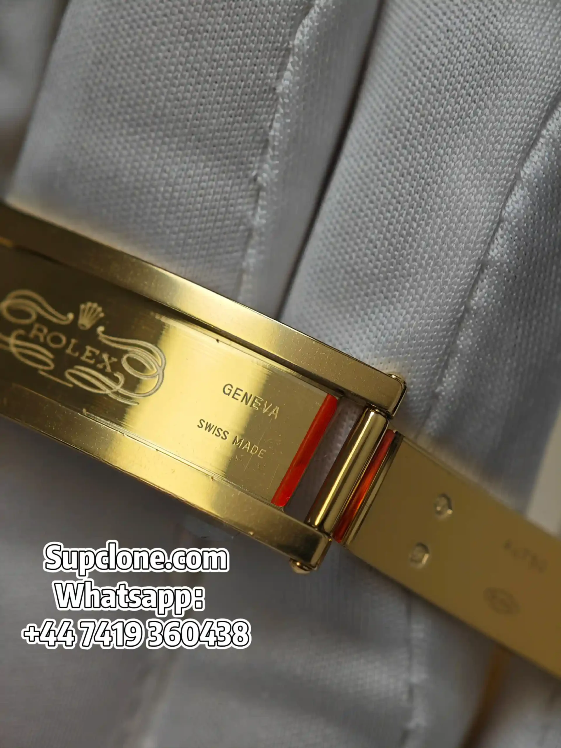 Rolex Day-Date 40mm Yellow Gold Green Roman Dial – Super Clone 11