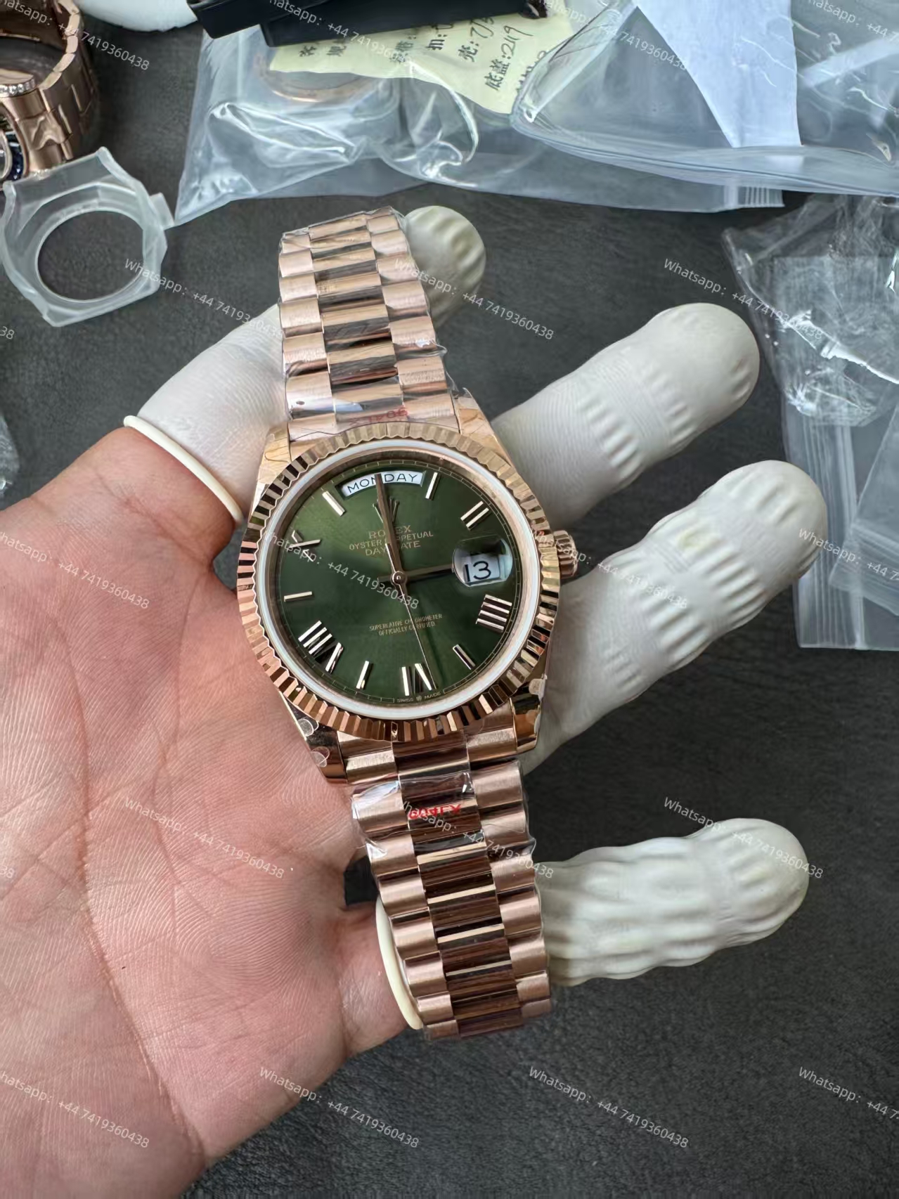 Rolex Day-Date m228235-0025  Rose gold Olive Dial President bracelet 3255 Movement 209g (40mm) Best Super Clone