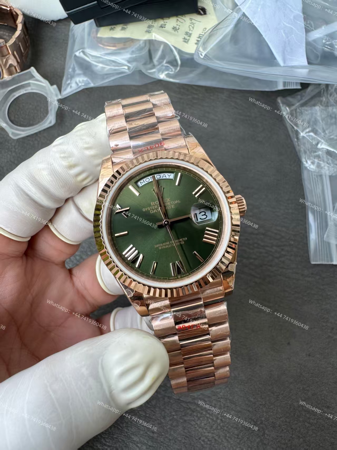 Rolex Day-Date m228235-0025  Rose gold Olive Dial President bracelet 3255 Movement 209g (40mm) Best Super Clone