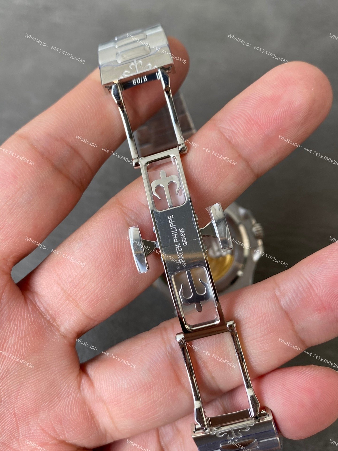 Patek Philippe Super Clone Nautilus 5811/1G-001 — Blue Dial 41MM