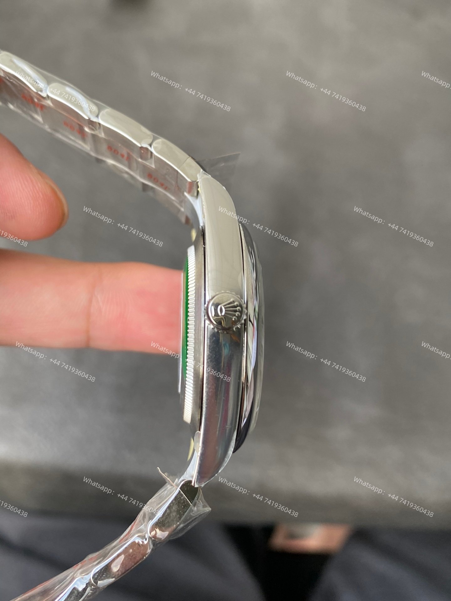 Rolex Super Clone Oyster Perpetual M124300-0001 Silver Dial 41MM 3230 Movement