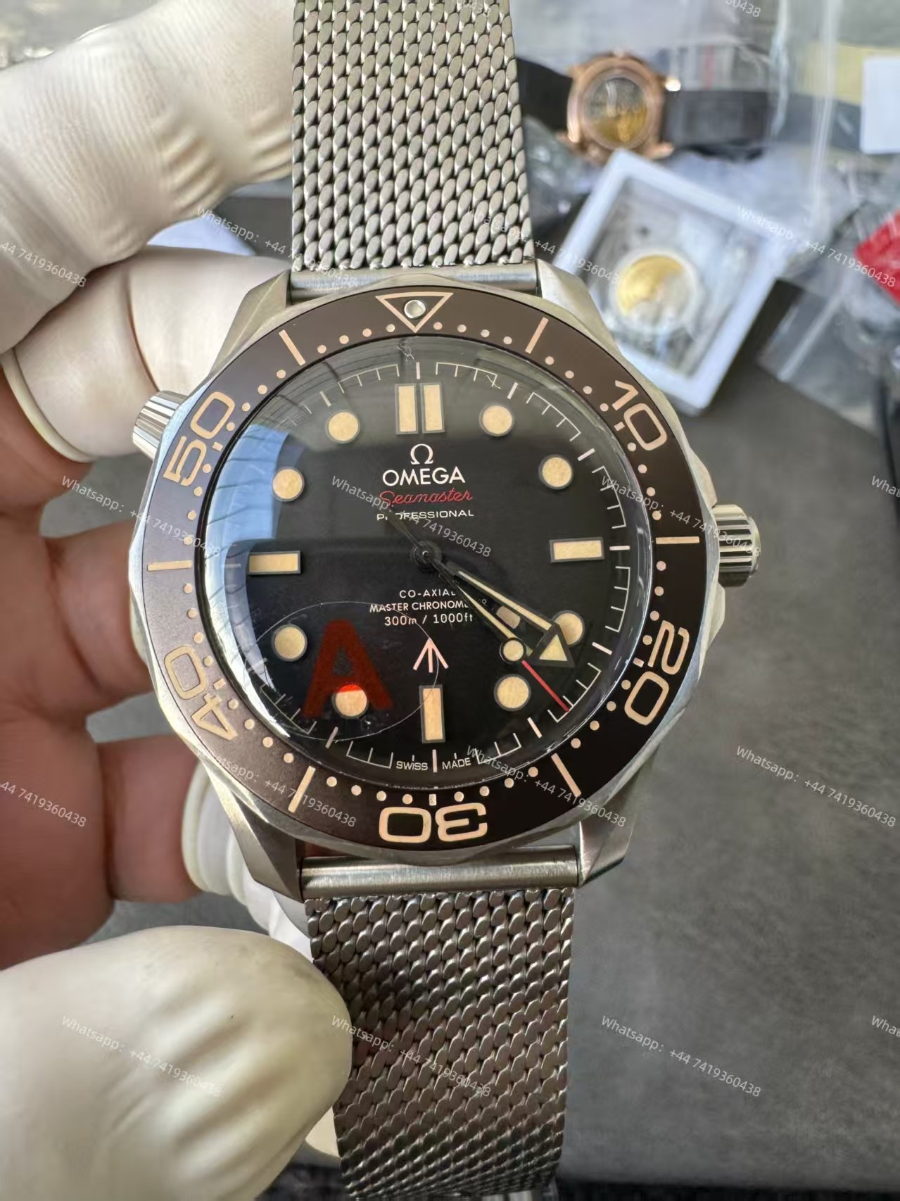 Omega Super Clone Seamaster Diver 300M “No Time To Die” 42mm 210.90.42.20.01.001
