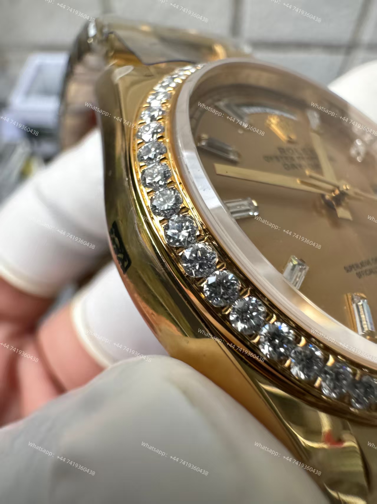 Rolex Day-Date M228348rbr-0002 Gold dial Mossanite bezel Presidential bracelet 3255 Movement (40mm) Best Super Clone