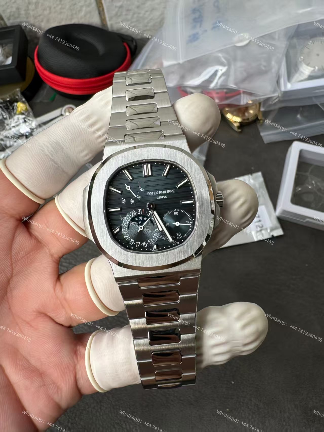 Patek Philippe Super Clone Nautilus 5712/1A-001  Moon Phase 40MM