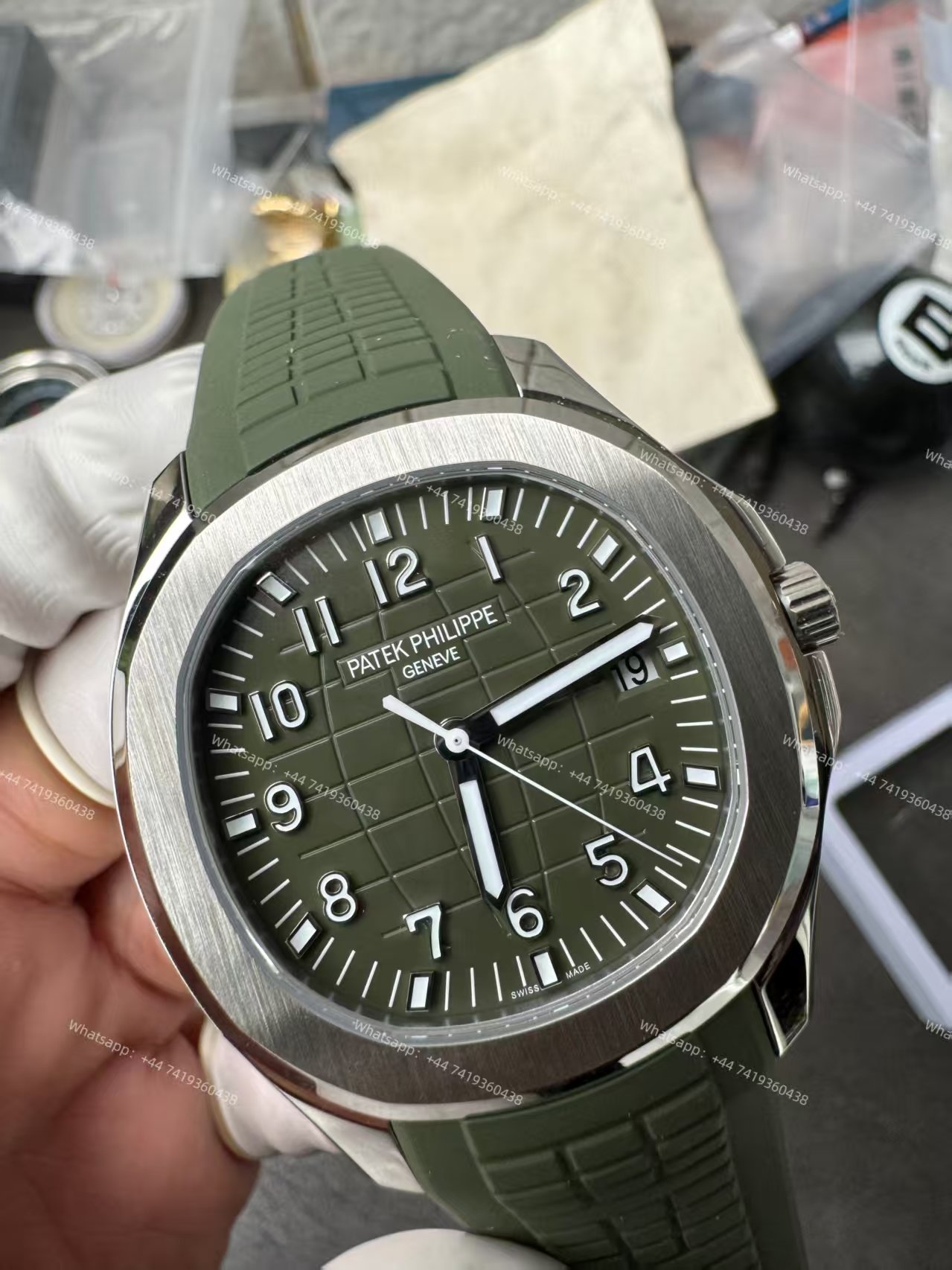 Patek Philippe Super Clone Aquanaut 5168G-010 Khaki Green 42.2MM