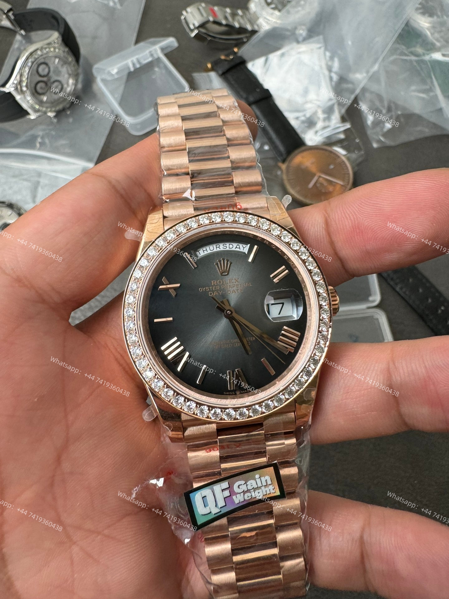 Rolex Day-Date m228345rbr-0025 Gradient slate gray dial Mossanite bezel Presidential bracelet 3255 Movement (40mm) Best Super Clone