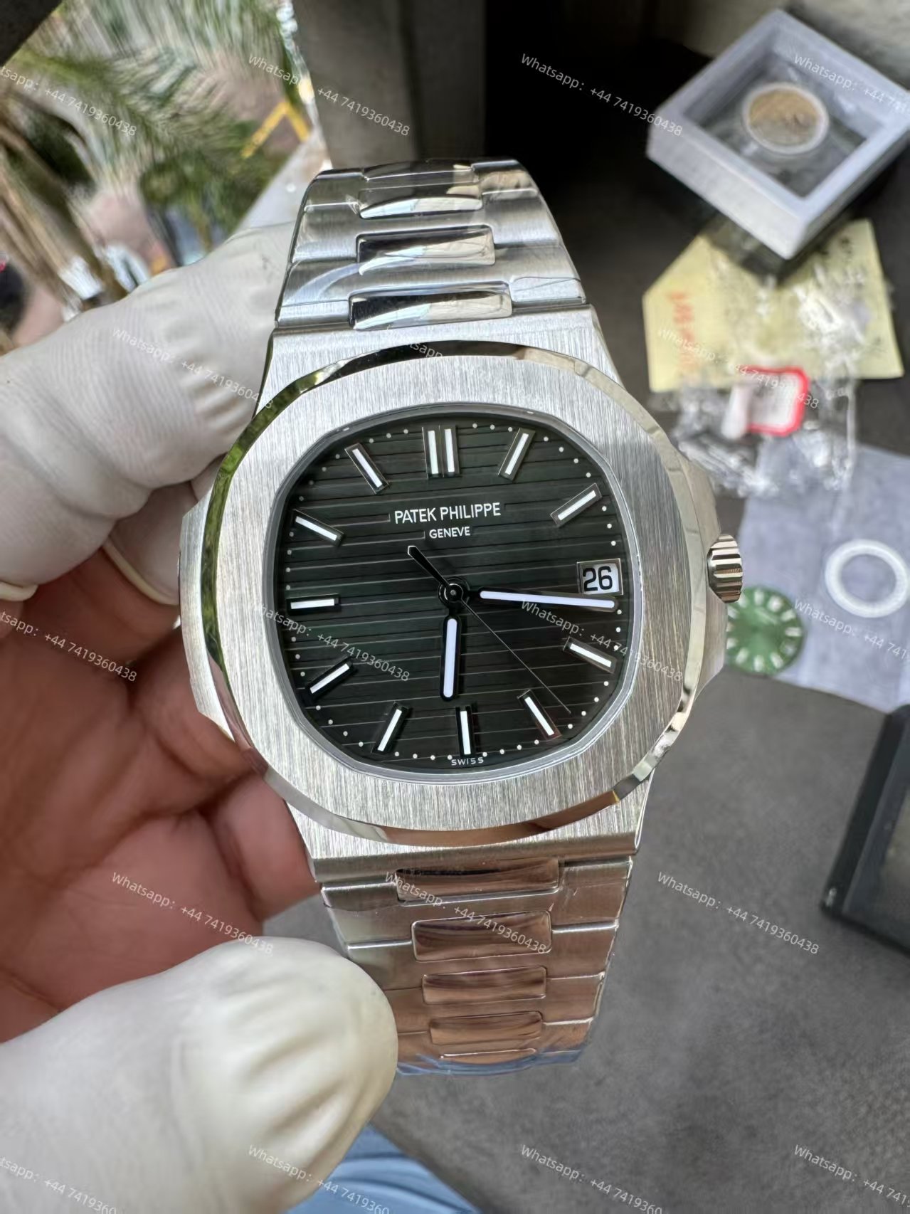 Patek Philippe Super Clone Nautilus 5711 Green Dial 40MM