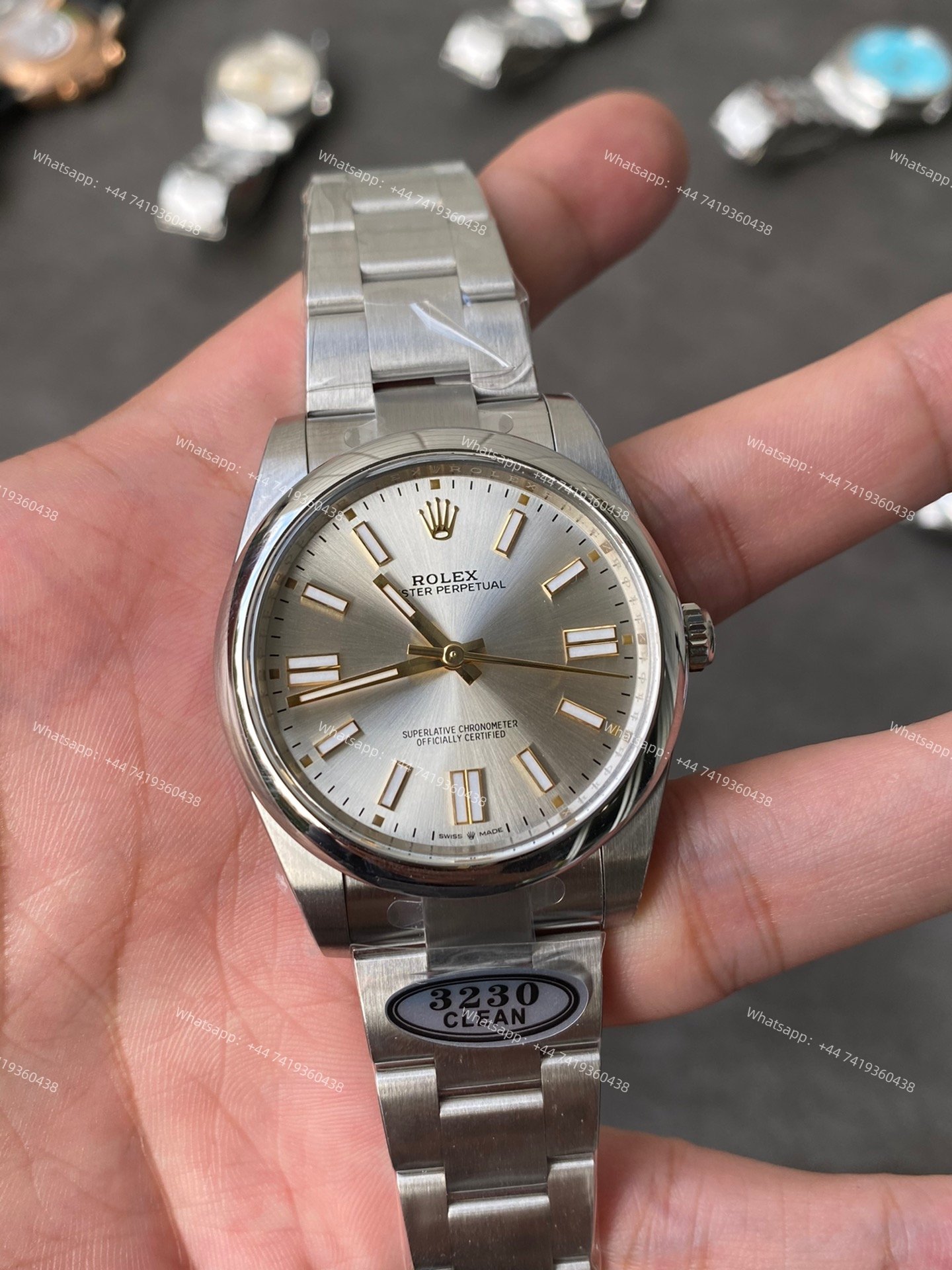 Rolex Super Clone Oyster Perpetual M124300-0001 Silver Dial 41MM 3230 Movement