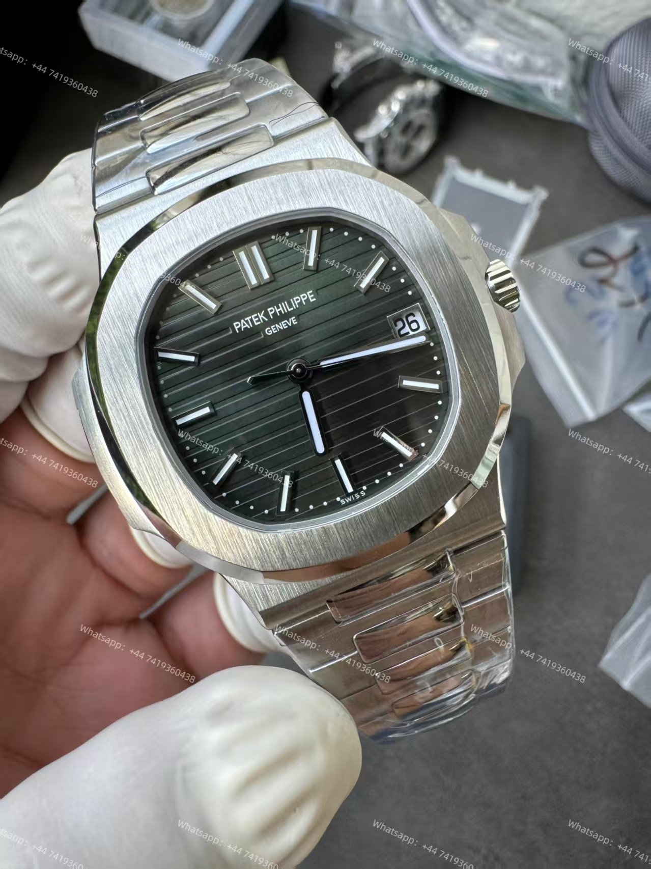 Patek Philippe Super Clone Nautilus 5711 Green Dial 40MM