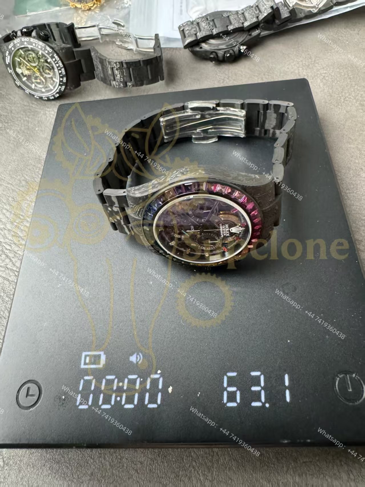 Rolex Super Clone Carbon Fiber Daytona Rainbow Bezel Carbon Fiber Bracelet