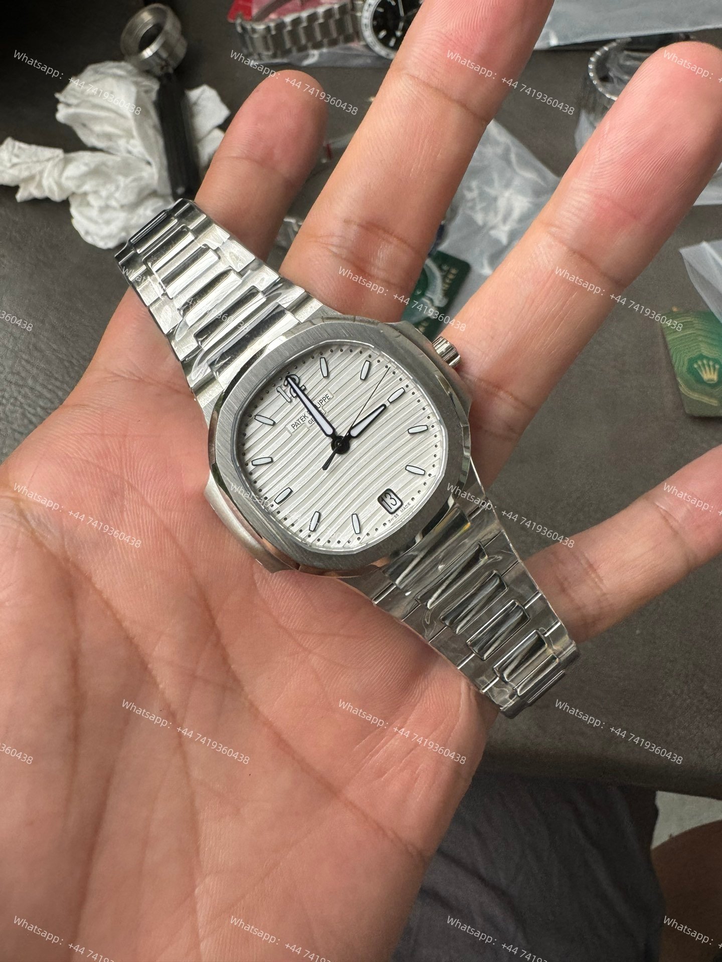 Patek Philippe Super Clone Nautilus 7118/1A-010 White Dial 35.2mm