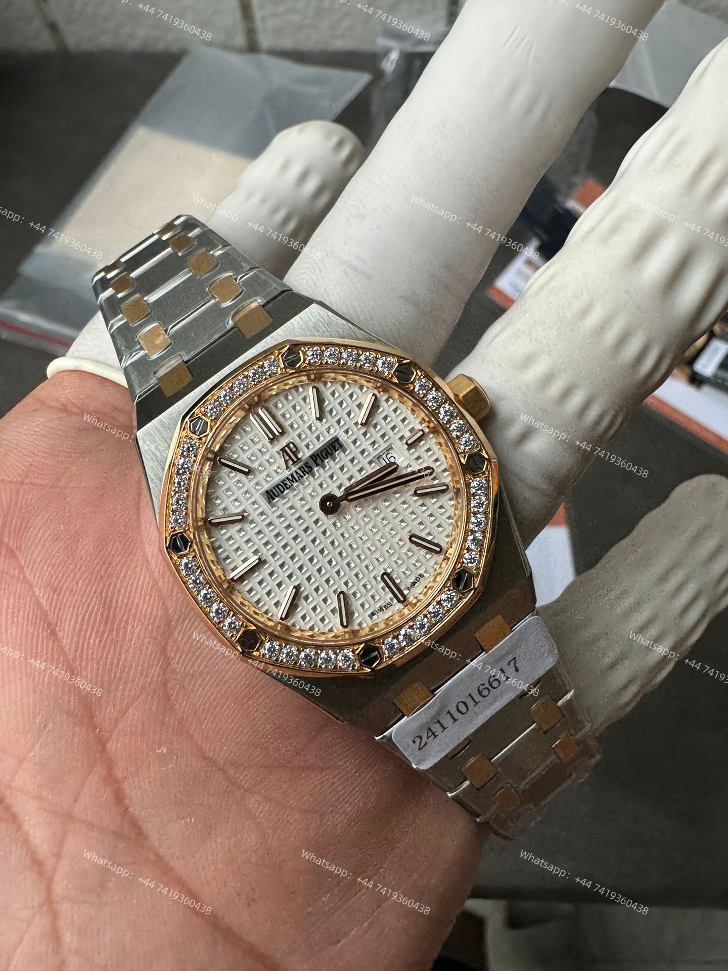 Audemars Piguet Super Clone Royal Oak 67651SR Rose Gold Diamond Bezel White Dial 33MM