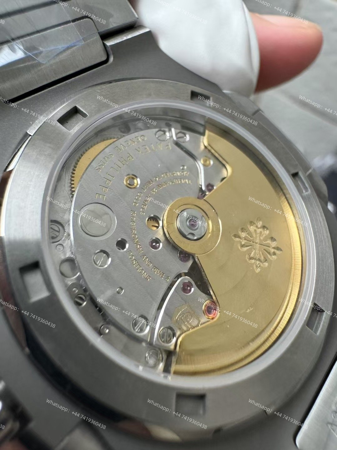 Patek Philippe Super Clone Nautilus 5711 White Dial 40MM