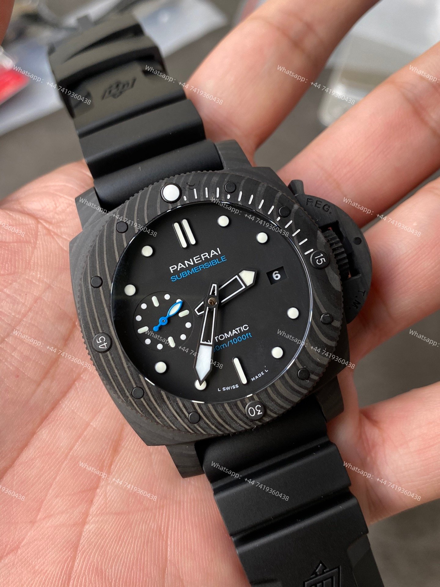 Panerai Super Clone Submersible PAM02231 Carbotech 42MM