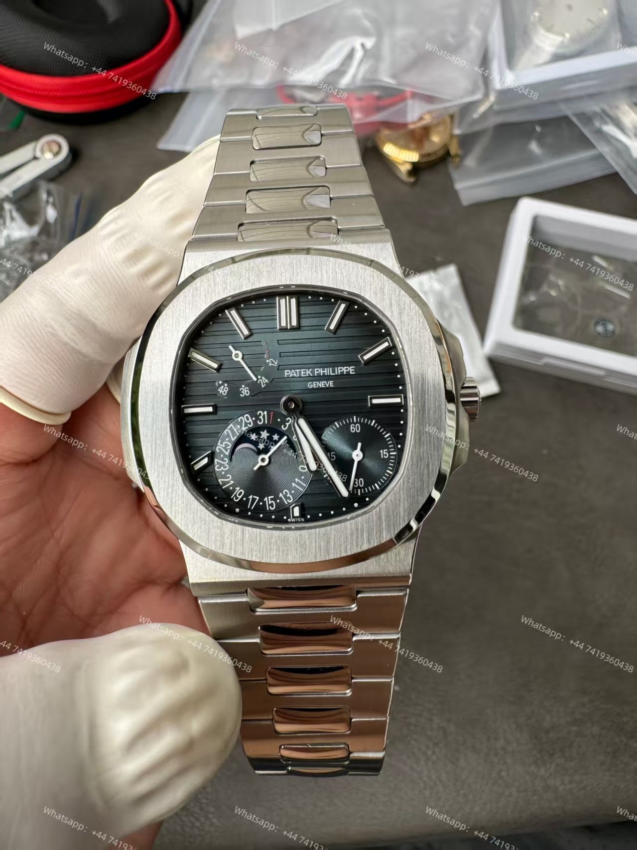 Patek Philippe Super Clone Nautilus 5712/1A-001  Moon Phase 40MM