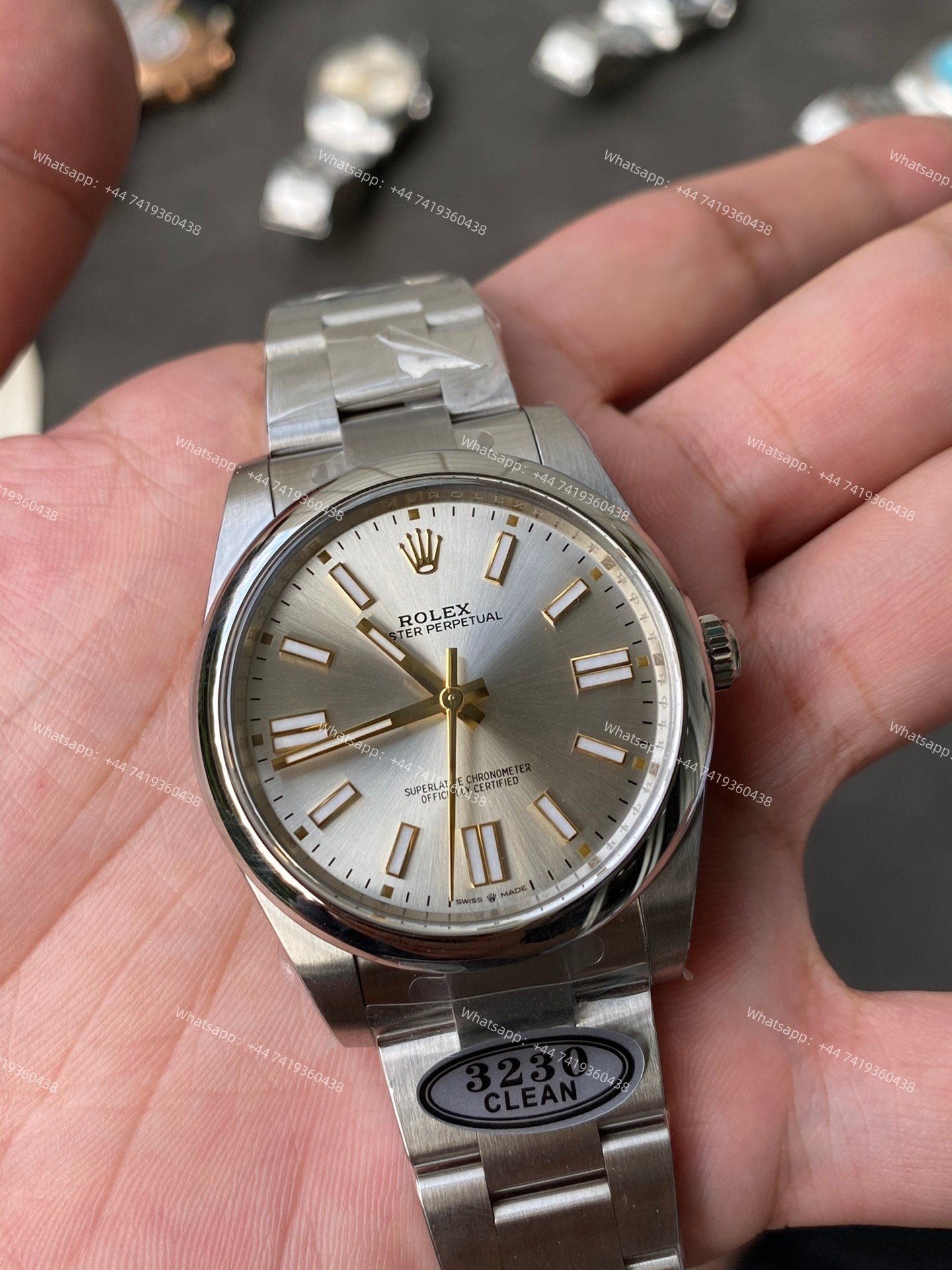 Rolex Super Clone Oyster Perpetual M124300-0001 Silver Dial 41MM 3230 Movement