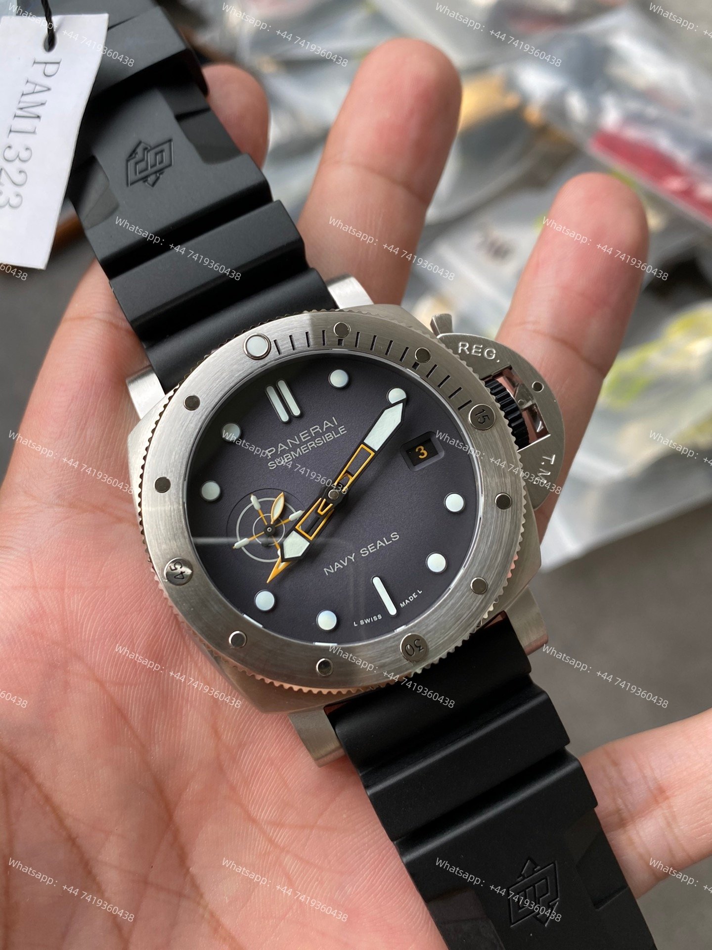 Panerai Super Clone Submersible PAM01323 Navy Seals 44MM