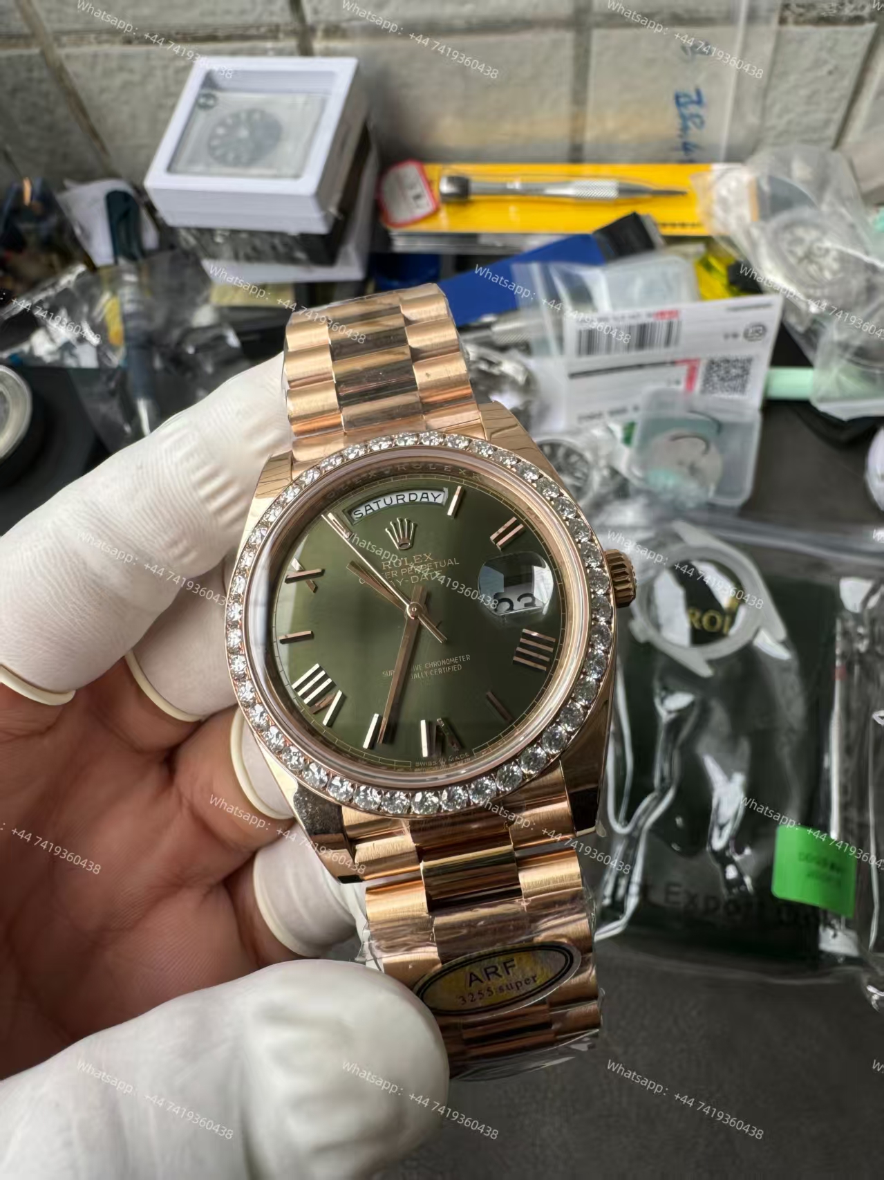 Rolex Day-Date m228345rbr-0011 Olive green dial Mossanite bezel Presidential bracelet 3255 Movement (40mm) Best Super Clone