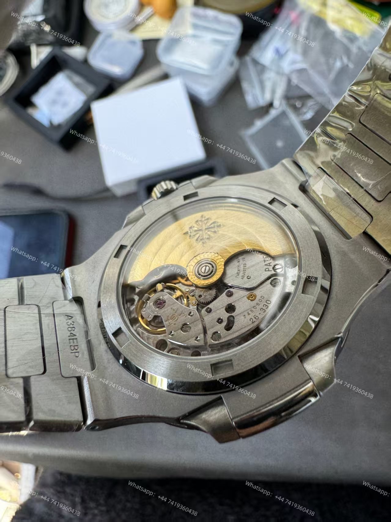 Patek Philippe Super Clone Nautilus 5711/1300A-001 Green Dial Diamond Bezel 40MM