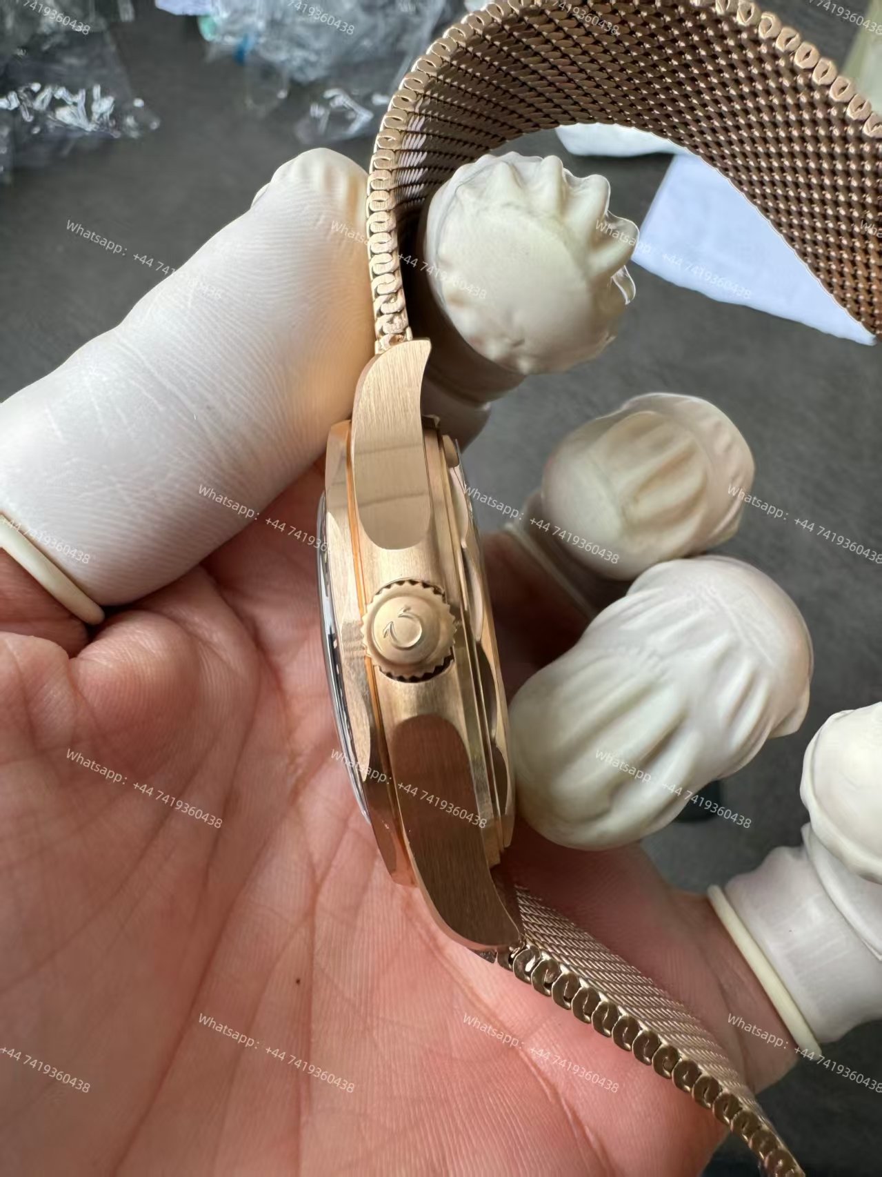 Super Clone Omega Seamaster Diver 300M 42mm 210.90.42.20.01.003