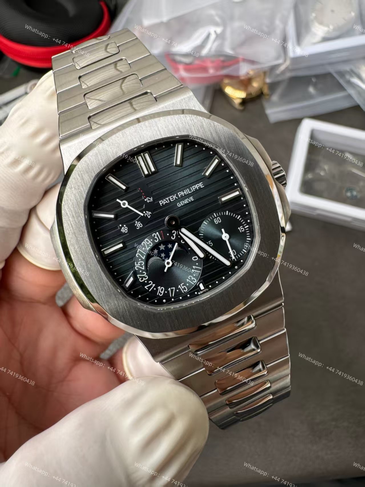 Patek Philippe Super Clone Nautilus 5712/1A-001  Moon Phase 40MM