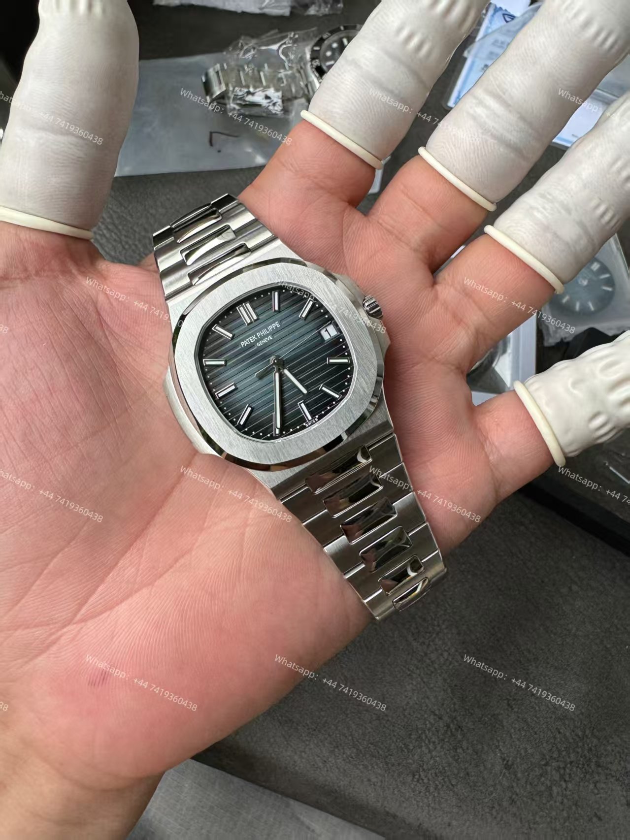 Patek Philippe Super Clone Nautilus 5711 Blue Dial 40MM