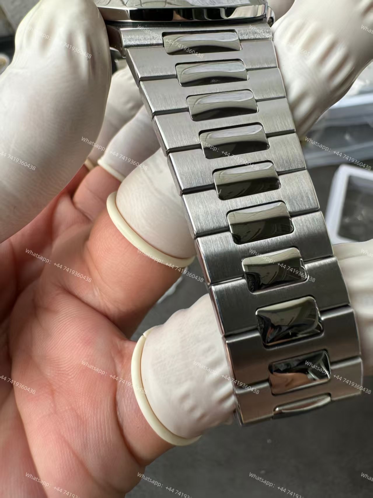 Patek Philippe Super Clone Nautilus 5712/1A-001  Moon Phase 40MM