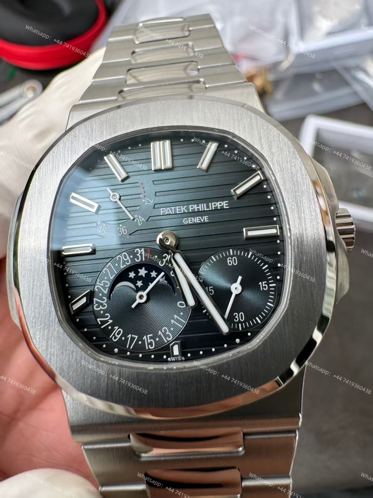 Patek Philippe Super Clone Nautilus 5712/1A-001  Moon Phase 40MM