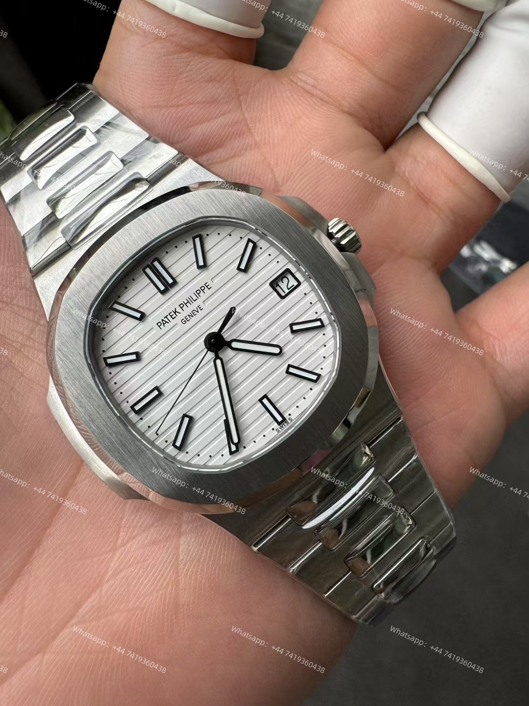 Patek Philippe Super Clone Nautilus 5711 White Dial 40MM