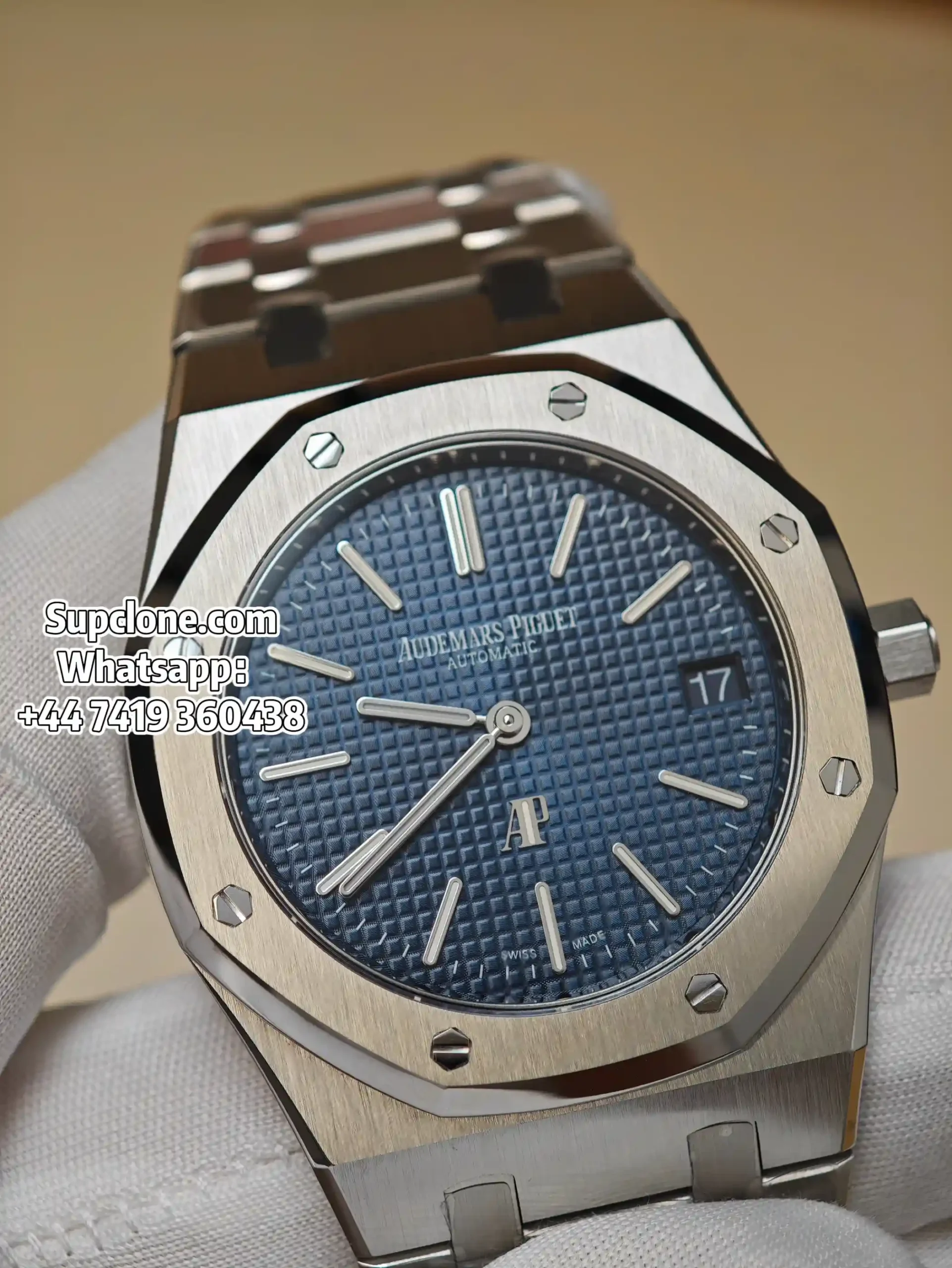 Audemars Piguet Super Clone Watches Royal Oak Jumbo 16202ST Blue Dial 39mm
