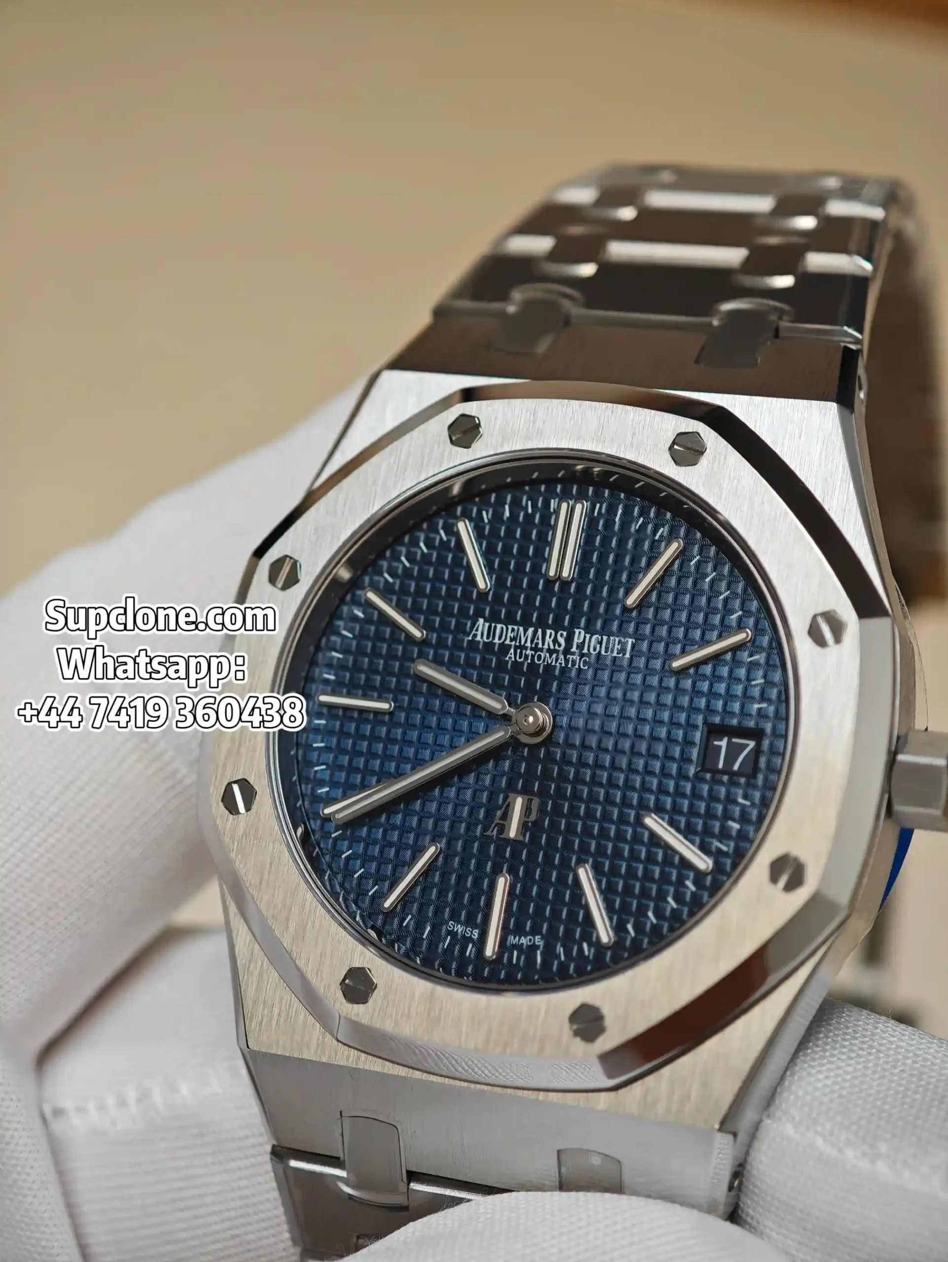 Audemars Piguet Super Clone Watches Royal Oak Jumbo 16202ST Blue Dial 39mm