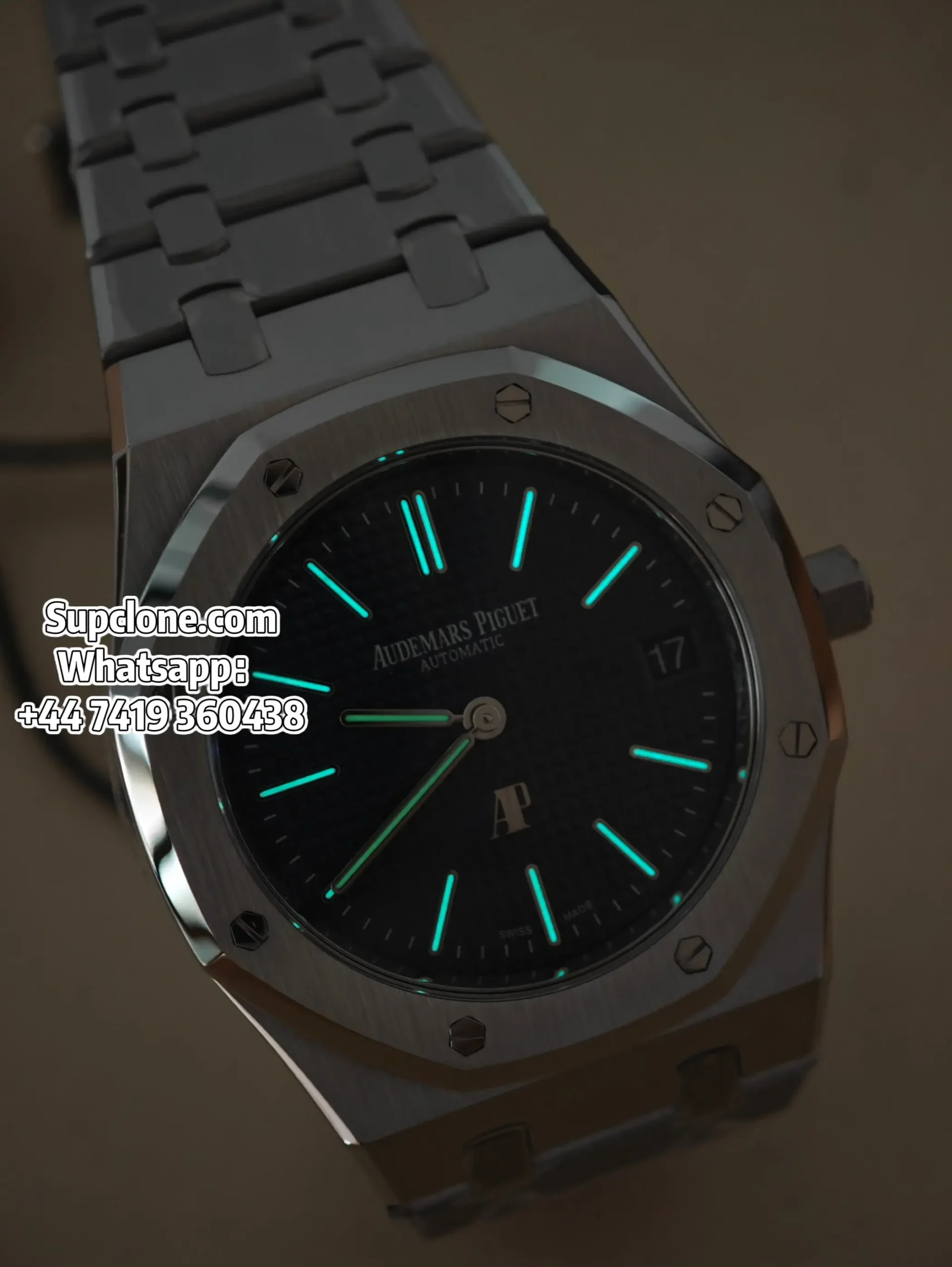 Audemars Piguet Super Clone Watches Royal Oak Jumbo 16202ST Blue Dial 39mm