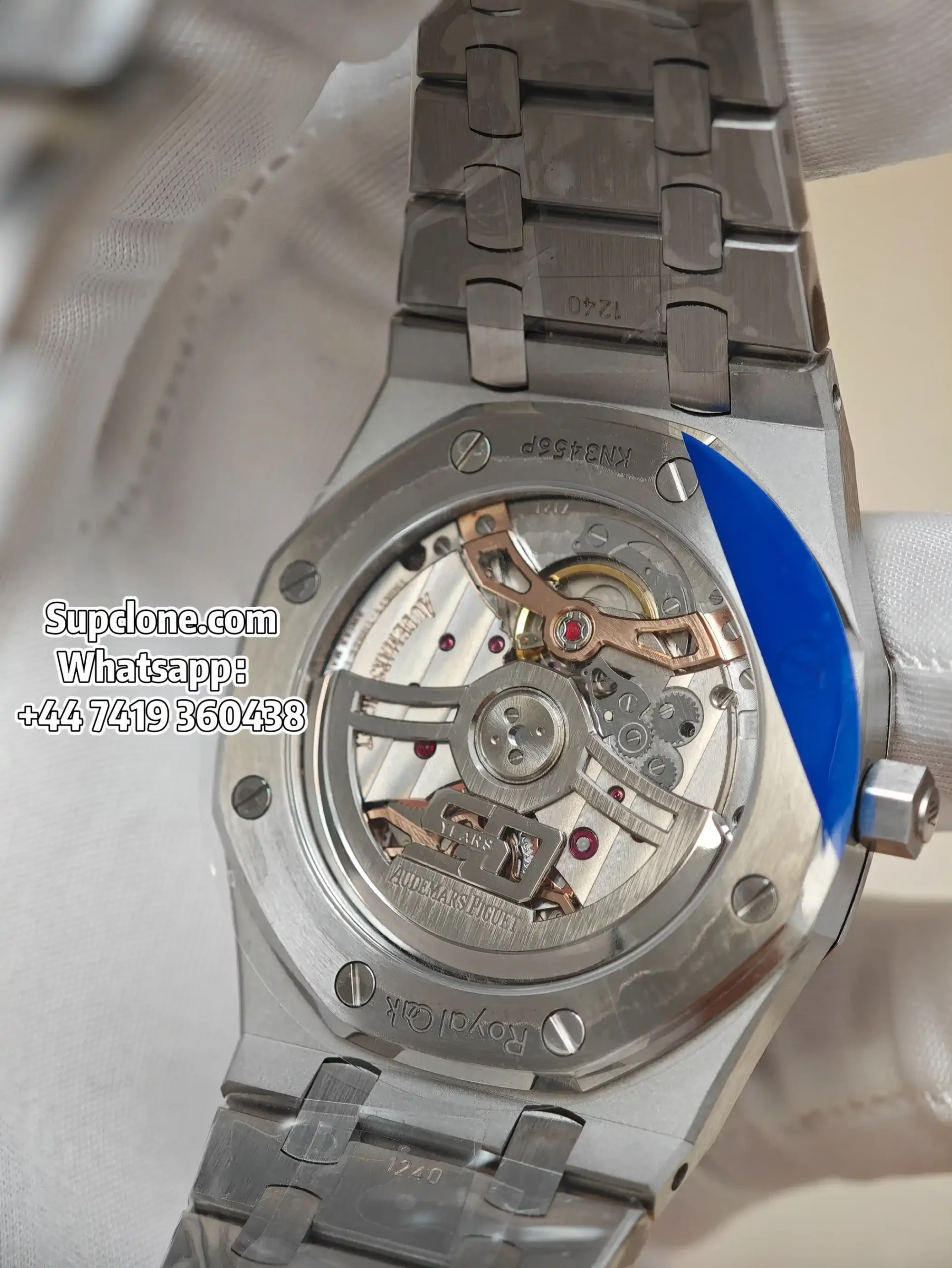 Audemars Piguet Super Clone Watches Royal Oak Jumbo 16202ST Blue Dial 39mm