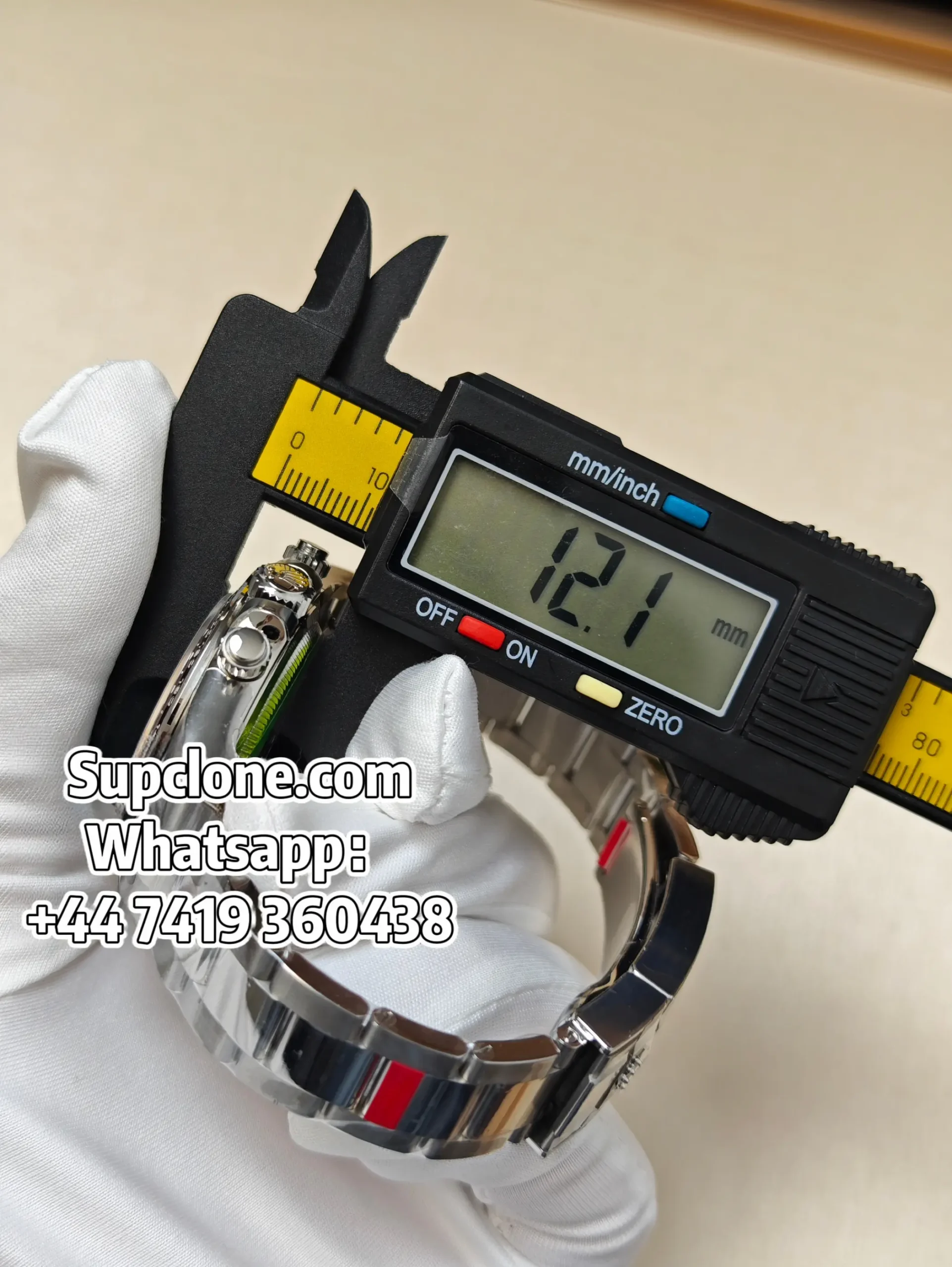 Ice-Blue-Diamond-Dial-Daytona-Super-Clone