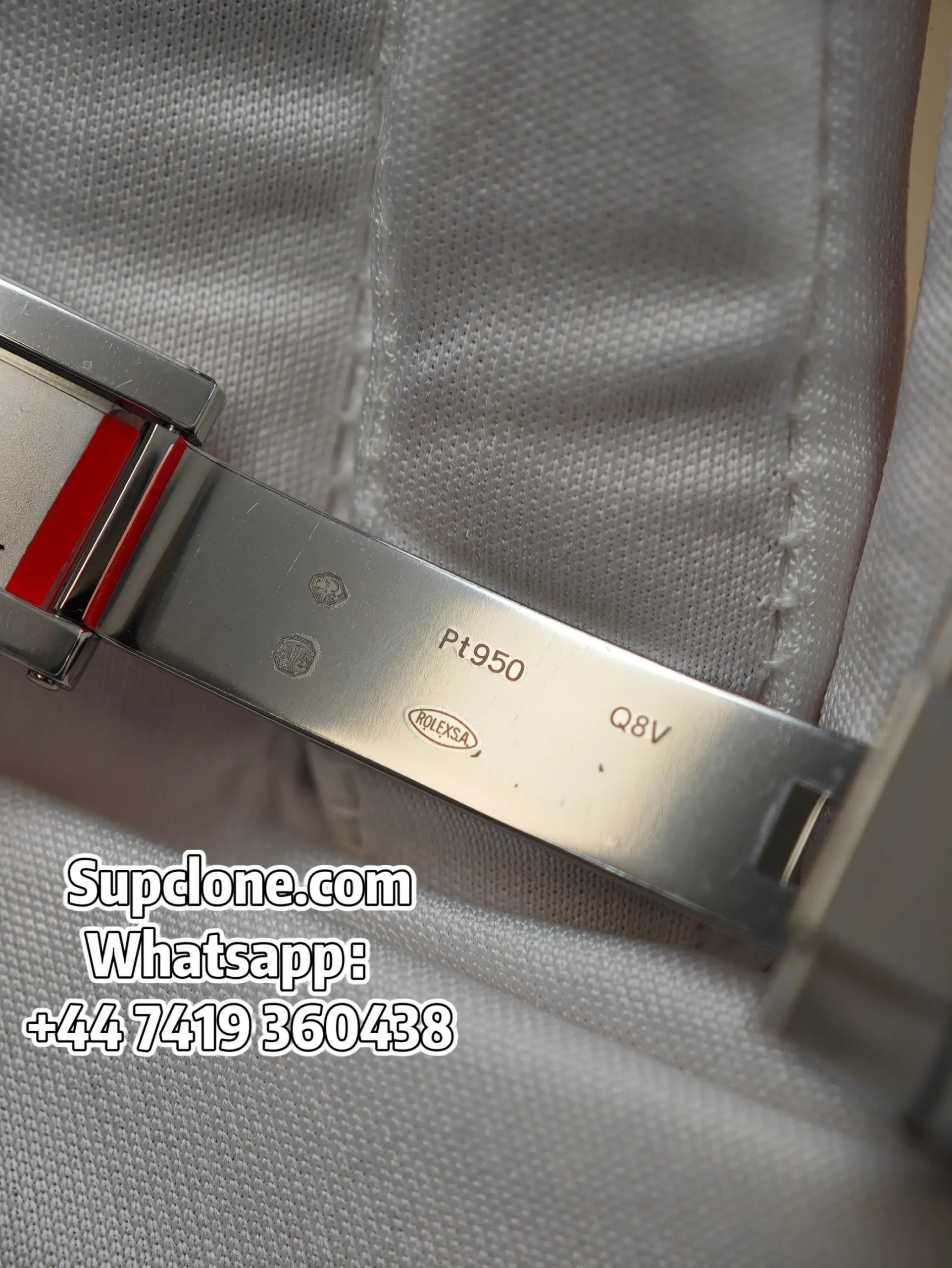 Ice-Blue-Diamond-Dial-Daytona-Super-Clone