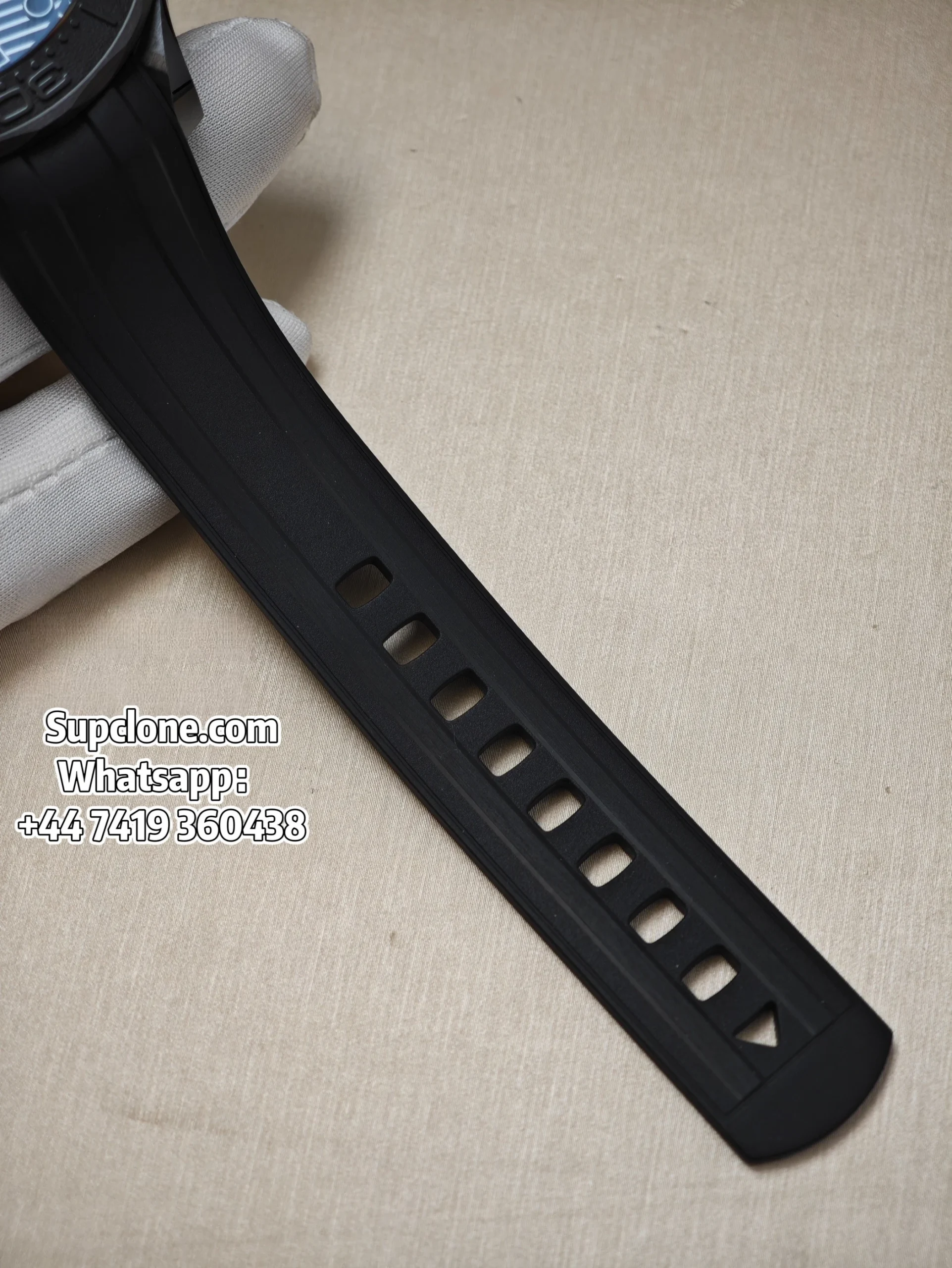 Omega Seamaster Diver 300M Black Black Ceramic Super Clone (5) Omega Super Clone Seamaster Diver 300M 43.5MM 210.92.44.20.01.003