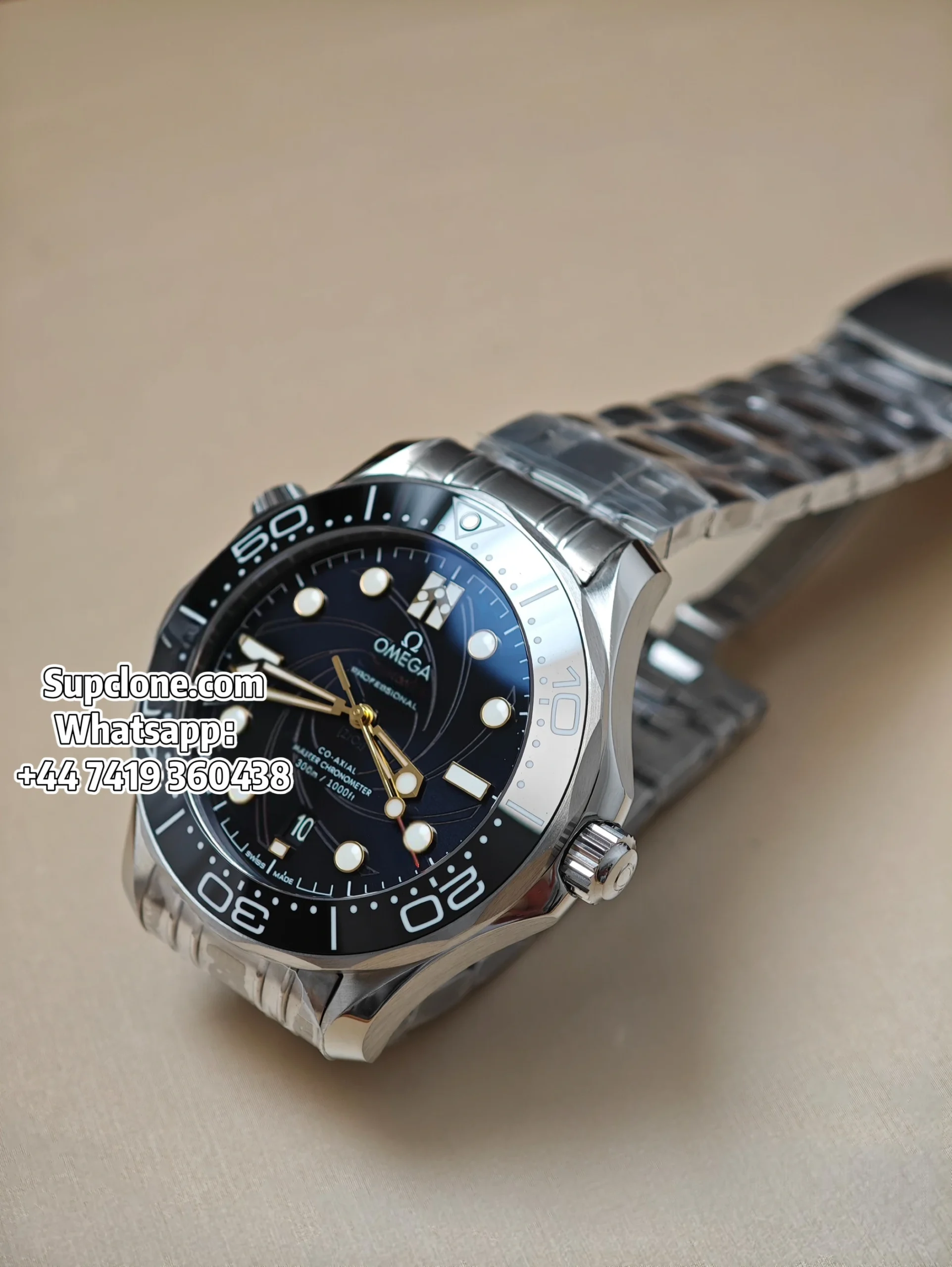 Omega Super Clone Seamaster Diver 300M James Bond (15) Omega Super Clone Seamaster Diver 300M James Bond 210.22.42.20.01.003 42mm