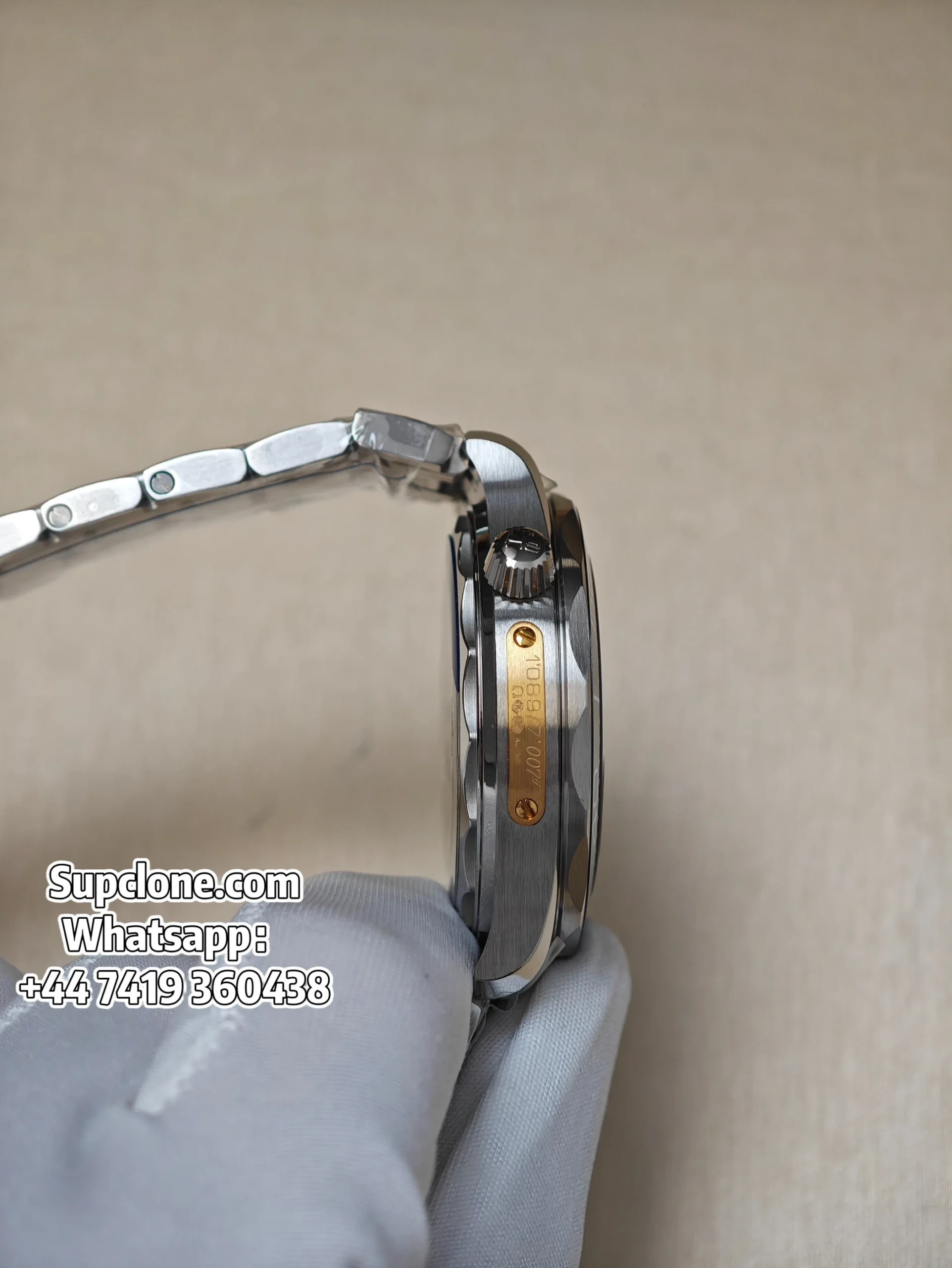 Omega Super Clone Seamaster Diver 300M James Bond (2) Omega Super Clone Seamaster Diver 300M James Bond 210.22.42.20.01.003 42mm