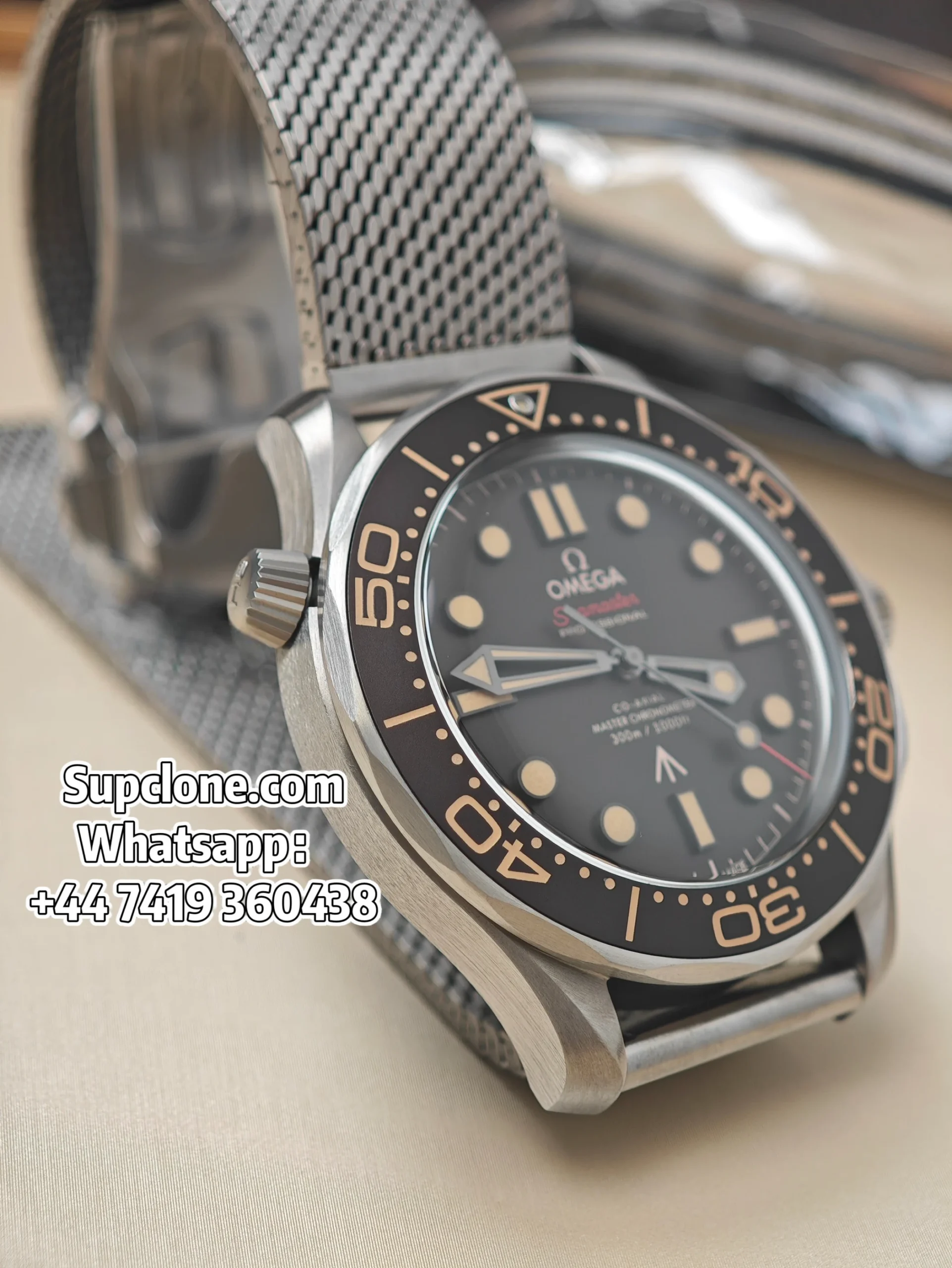 Omega Super Clone Seamaster Diver 300M “No Time To Die” 42mm 210.90.42.20.01.001