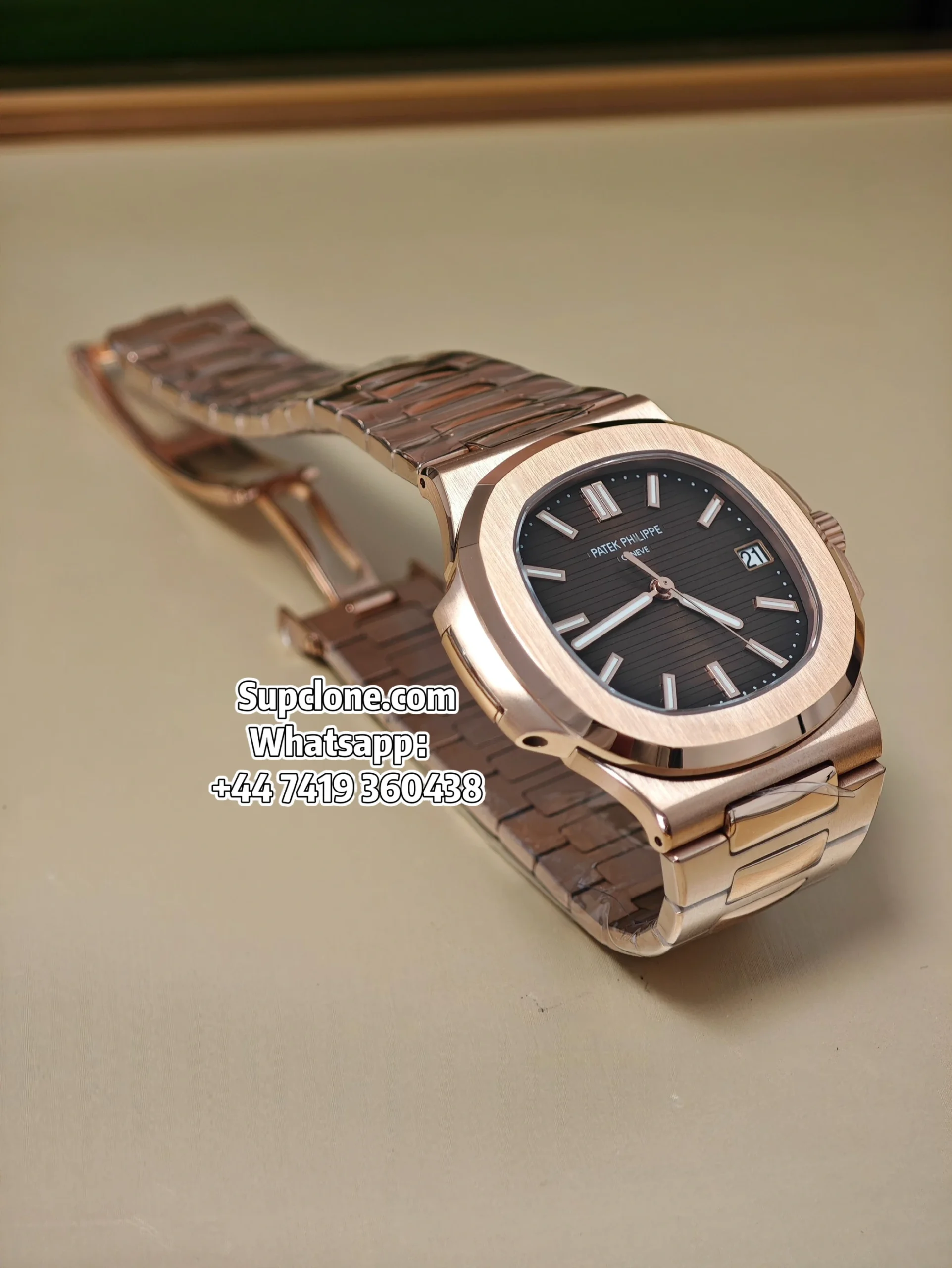 Patek Philippe Super Clone Nautilus 5711 Rose Gold Brown Dial 40MM
