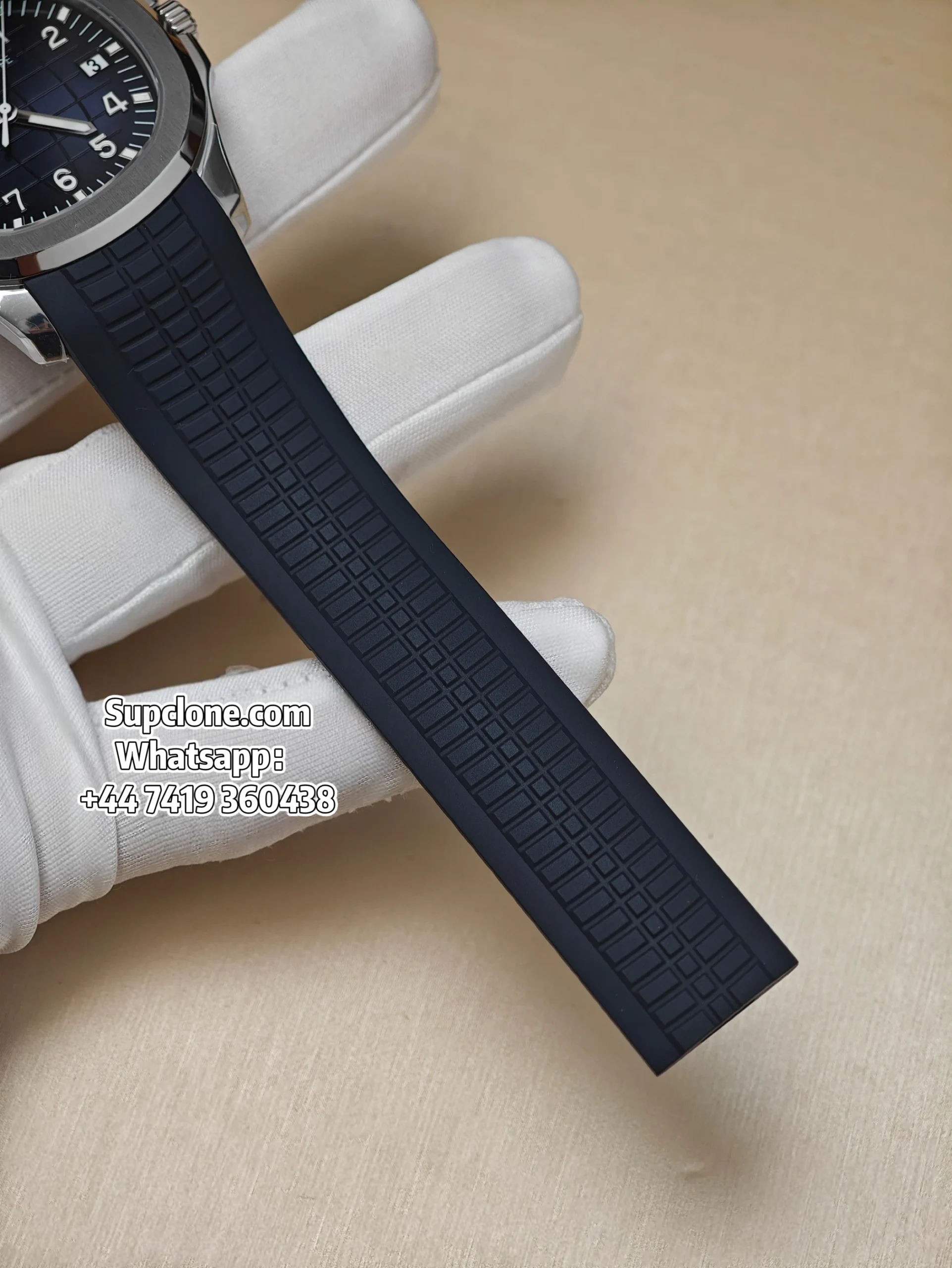 Patek Philippe Super Clone Aquanaut 5168G-001 Blue Dial