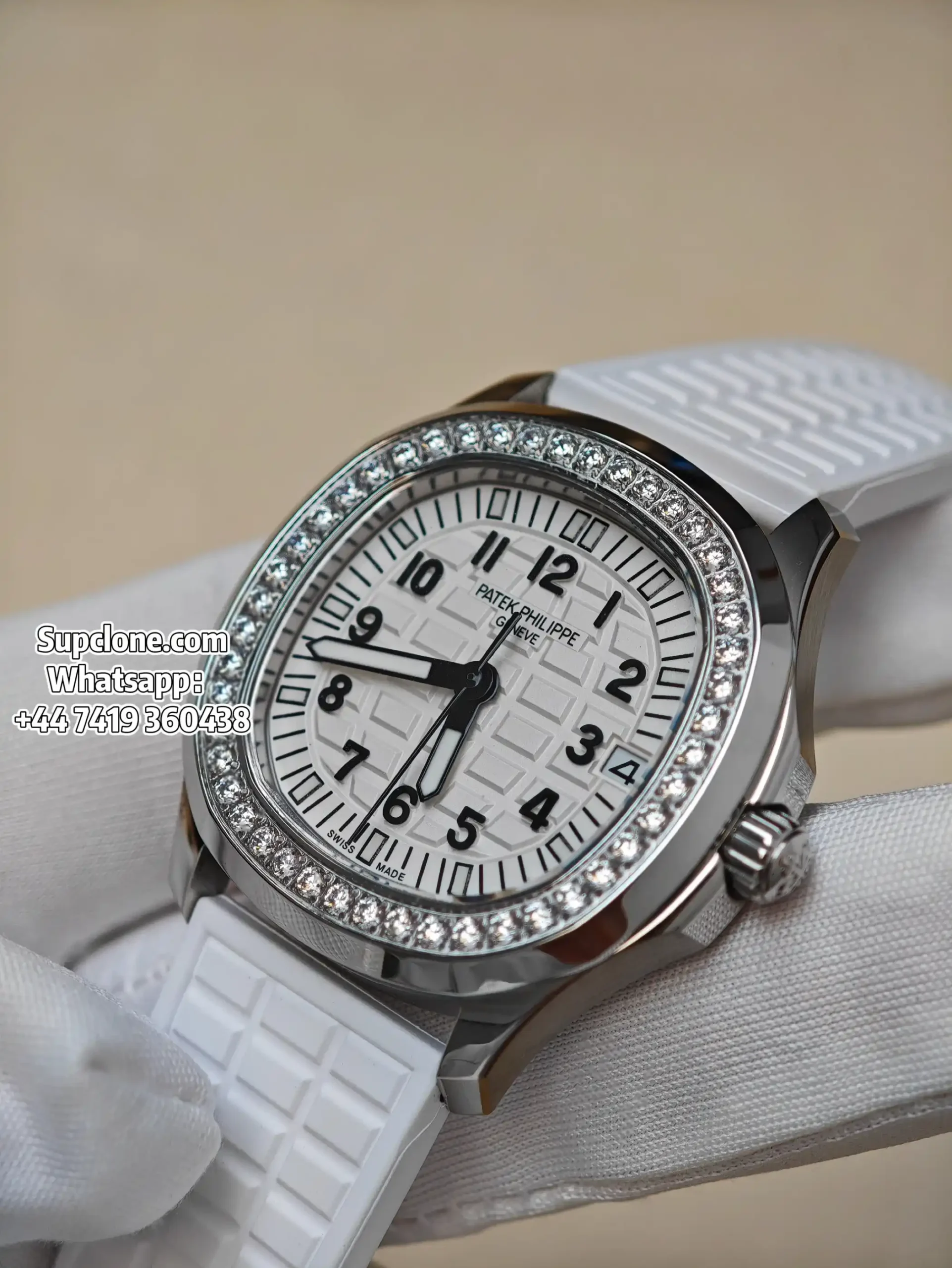 Patek Philippe Super Clone Aquanaut Luce 5068A Diamond Bezel 35 (17) Patek Philippe Super Clone Aquanaut Luce 5068A Diamond Bezel 35.6mm Custom Cal.324